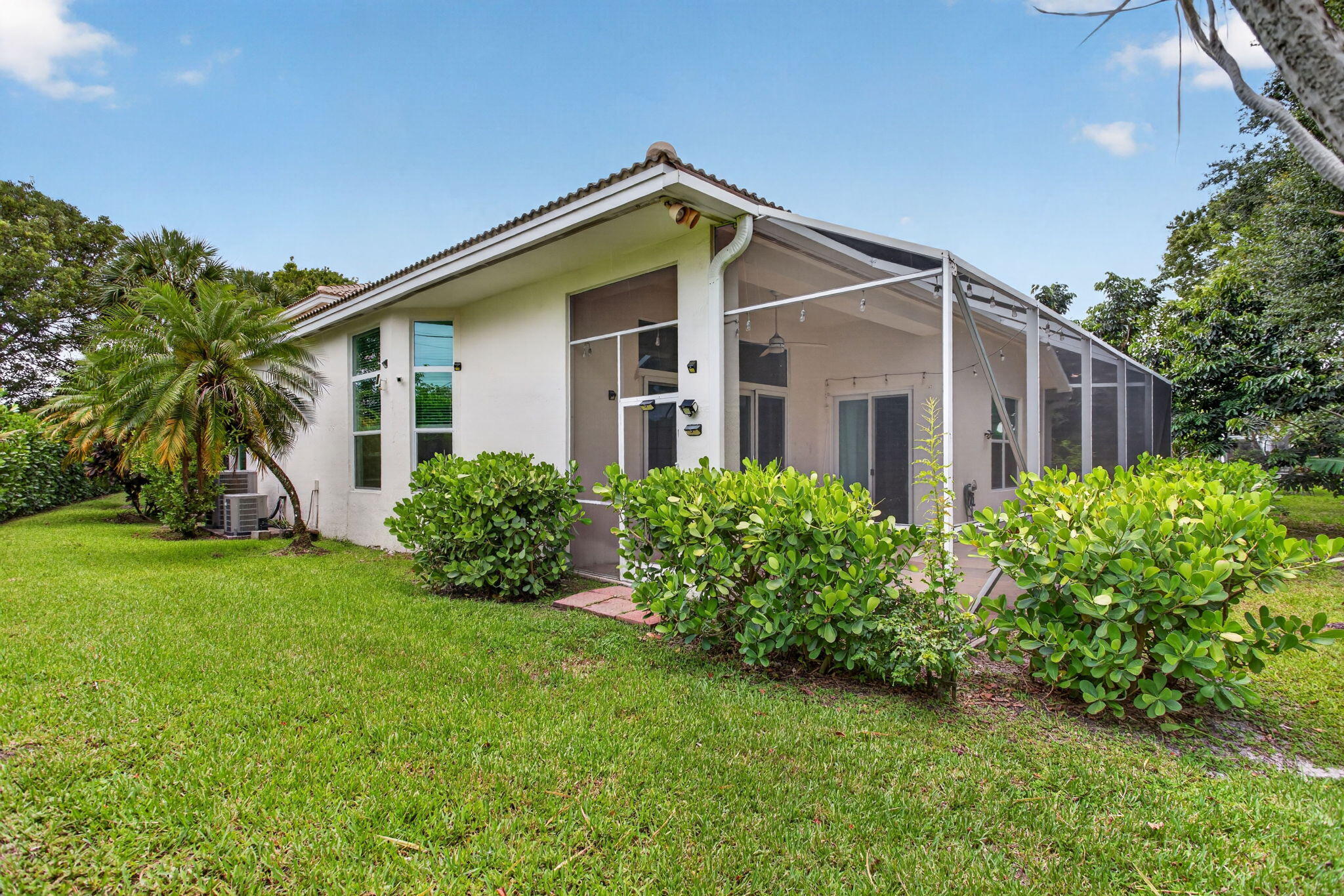 7087 NW 78th, Parkland FL 33067
