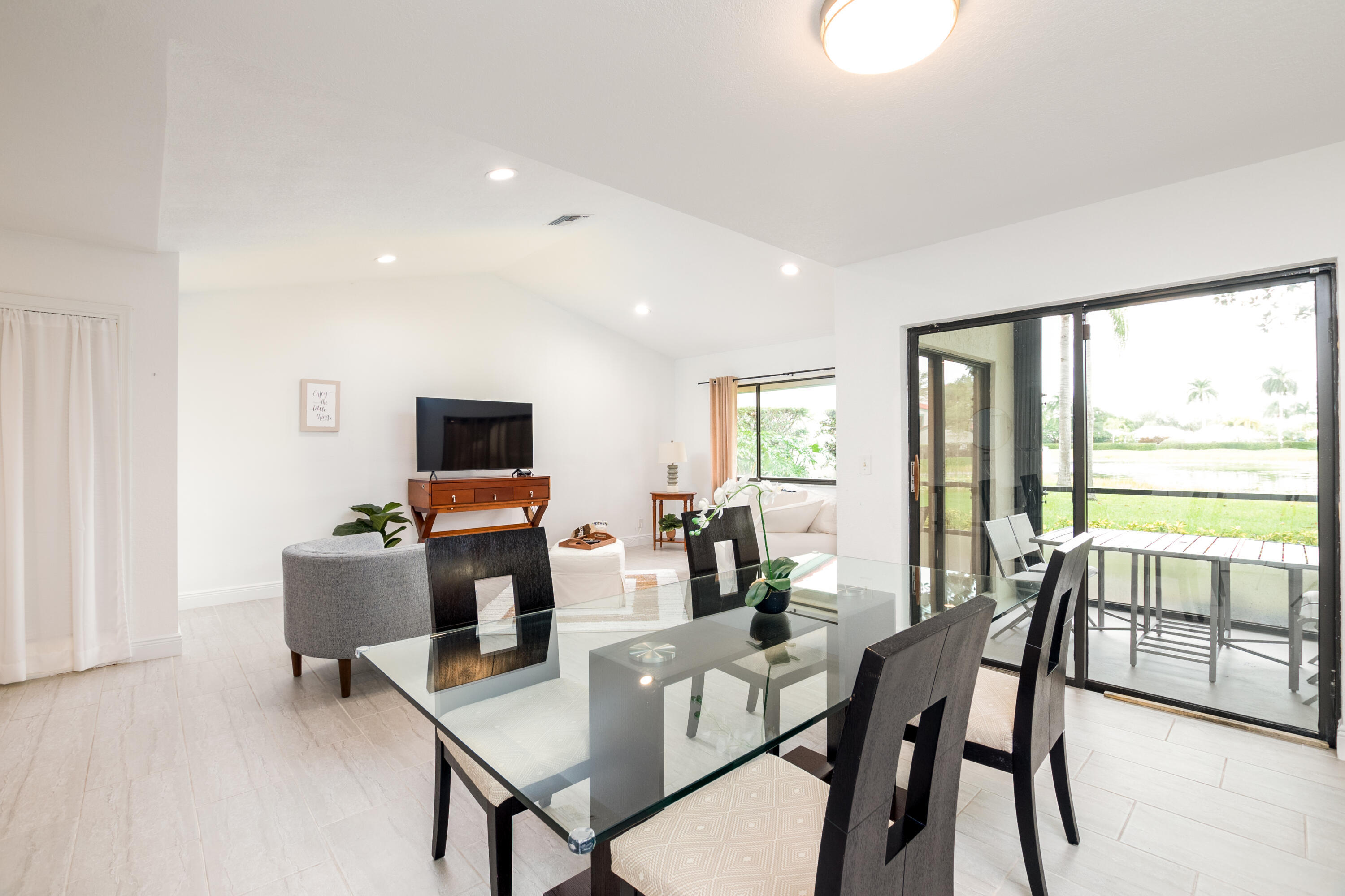 3 Lexington #A, Palm Beach Gardens FL 33418