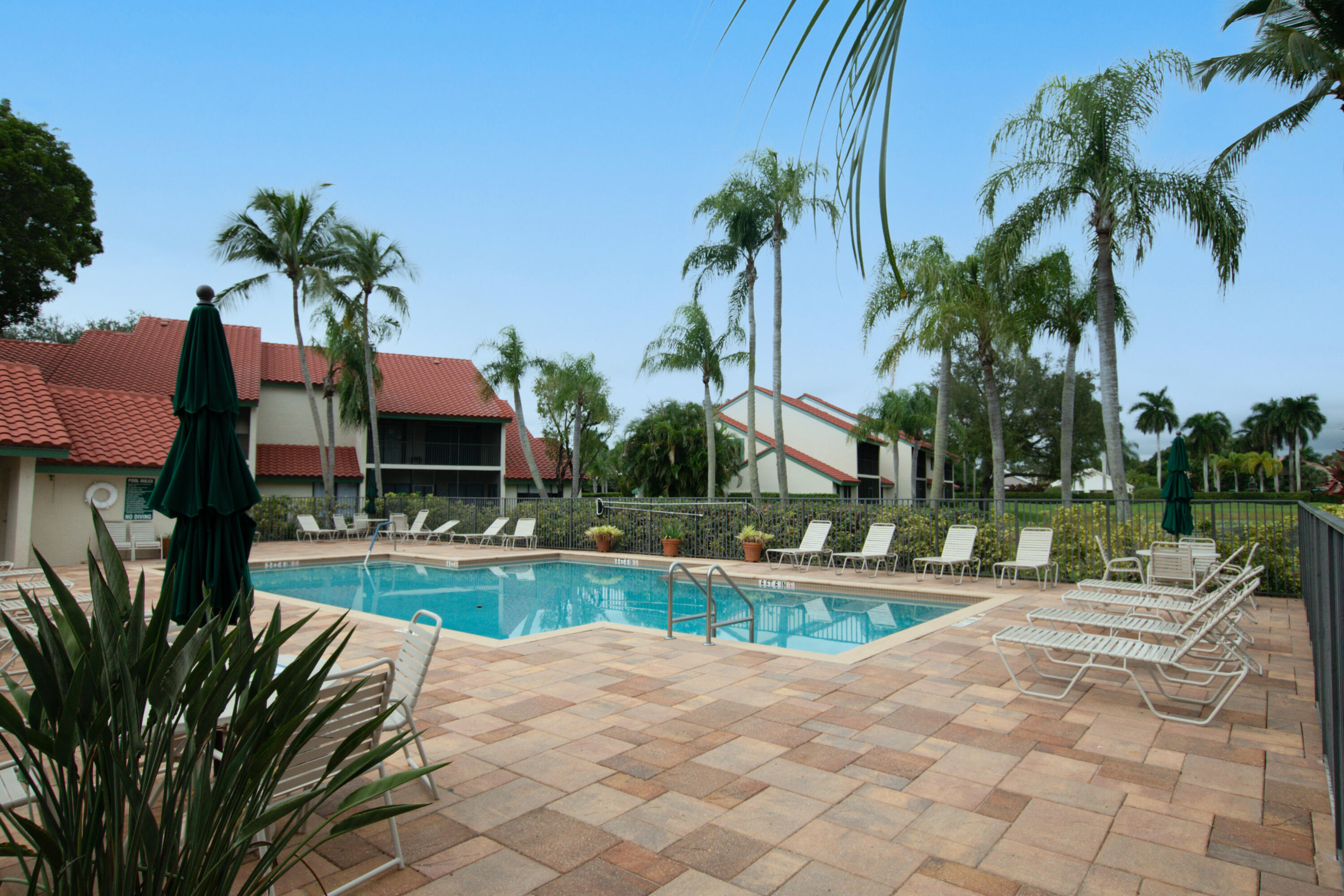 3 Lexington #A, Palm Beach Gardens FL 33418