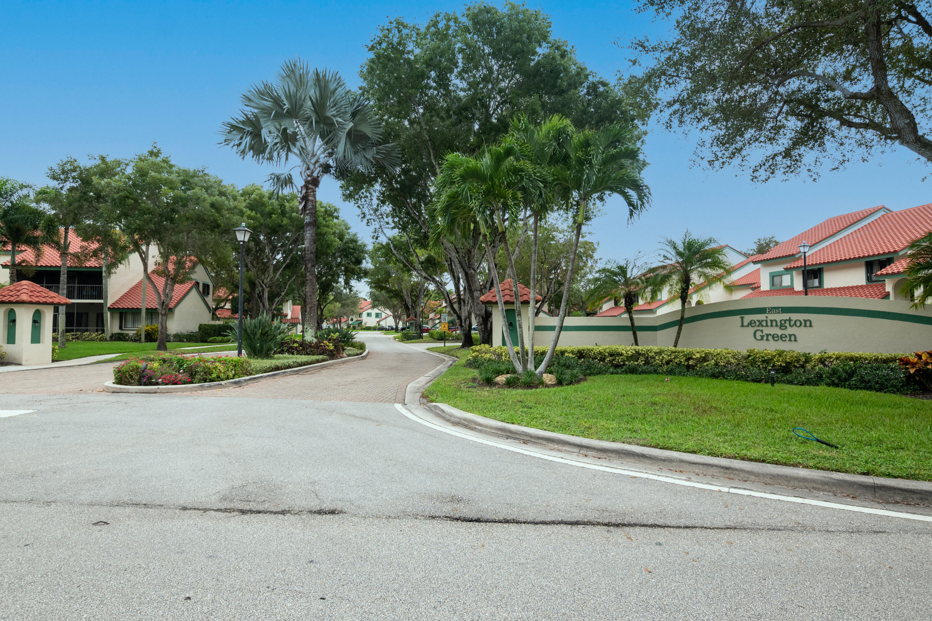 3 Lexington #A, Palm Beach Gardens FL 33418