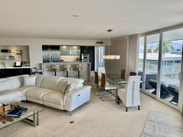 3100 NE 47th #401, Fort Lauderdale FL 33308