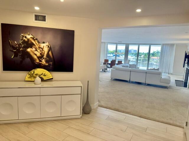 3100 NE 47th #401, Fort Lauderdale FL 33308