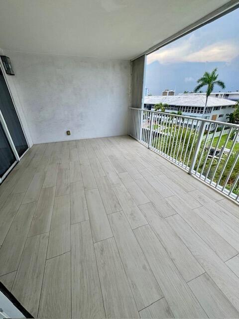 3100 NE 47th #401, Fort Lauderdale FL 33308