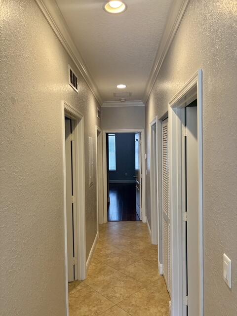 3125 Shelby Way, Palm Springs FL 33461