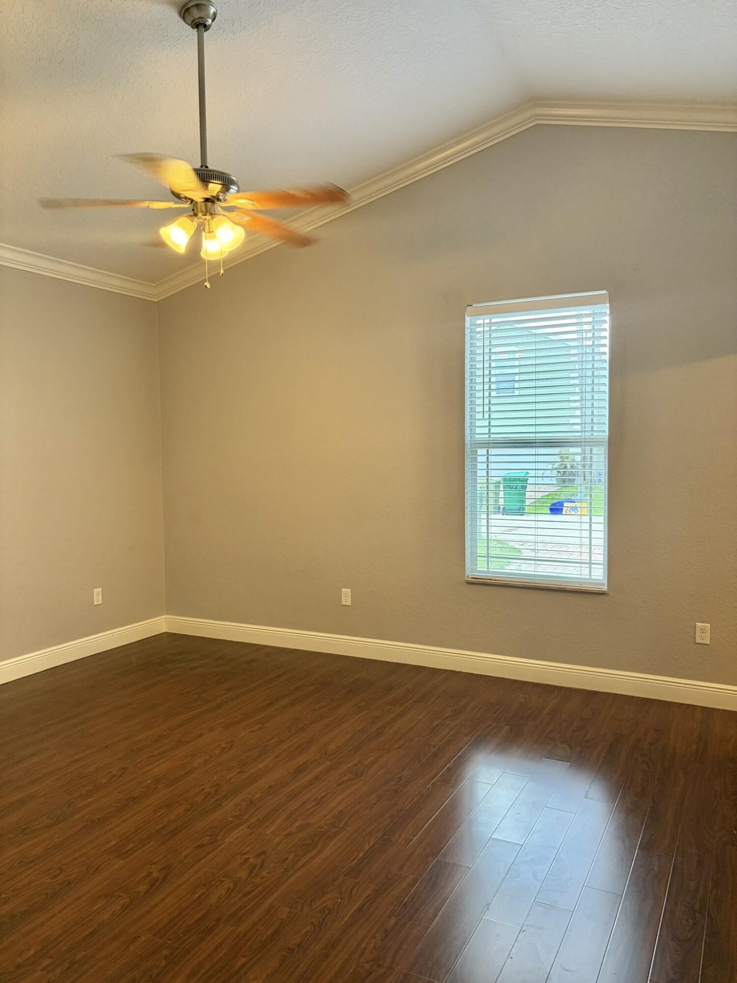 3125 Shelby Way, Palm Springs FL 33461