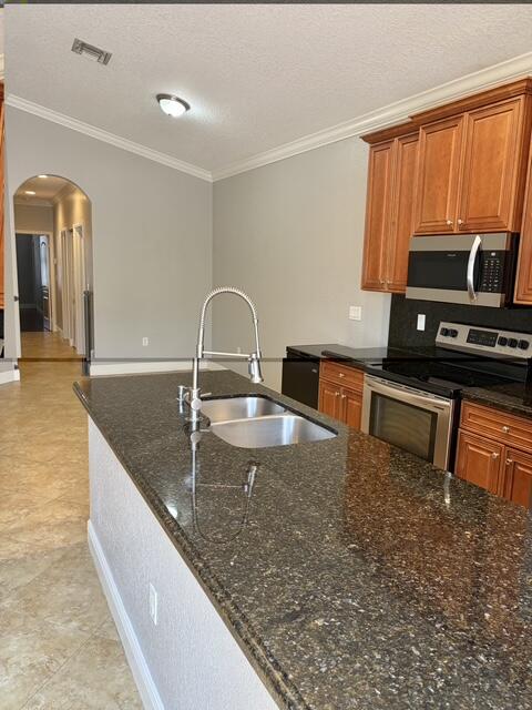 3125 Shelby Way, Palm Springs FL 33461