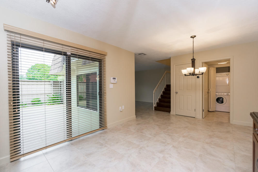 818 8th, Palm Beach Gardens FL 33410