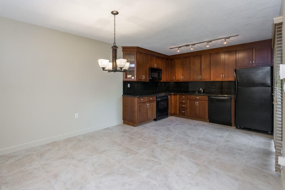 818 8th, Palm Beach Gardens FL 33410