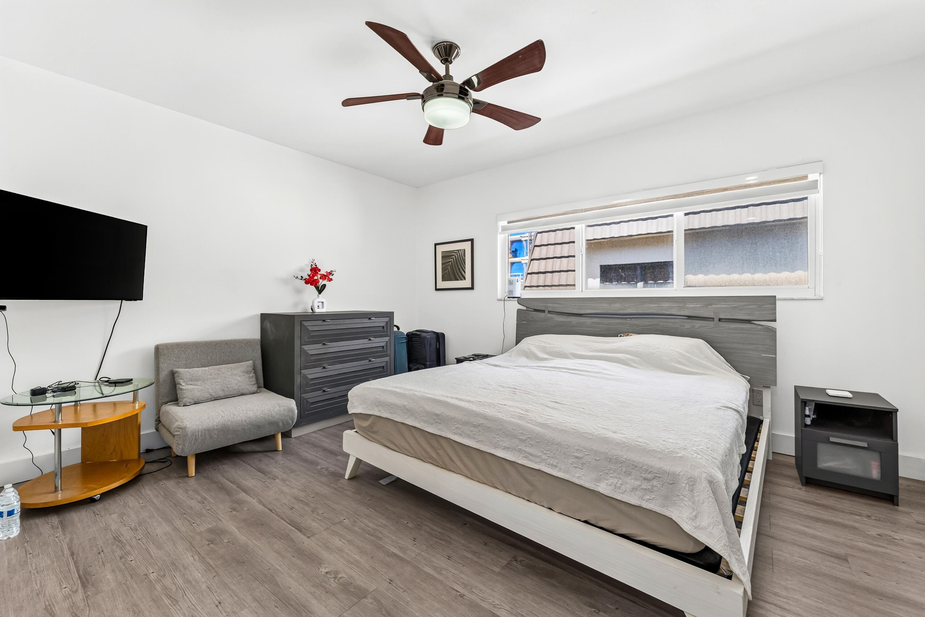 8956 Collins #4, Surfside FL 33154