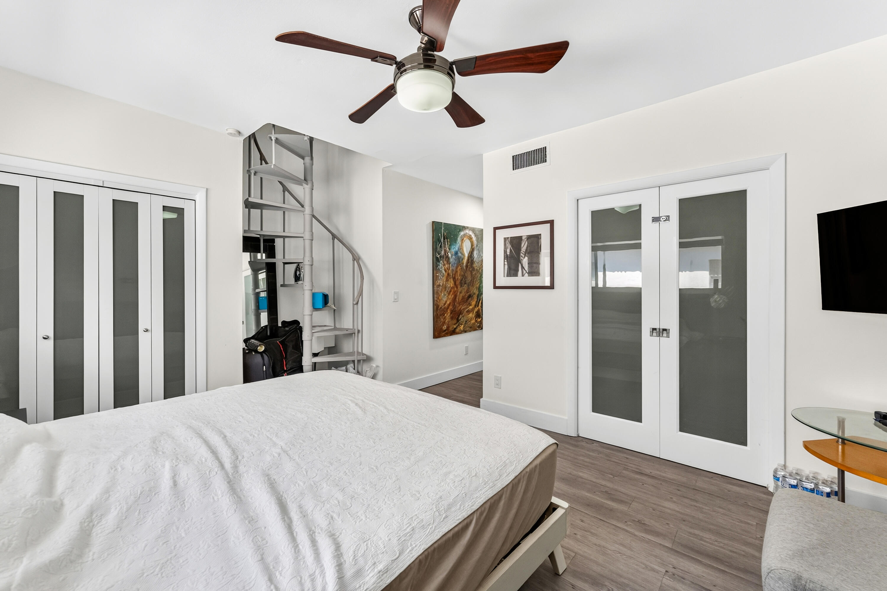 8956 Collins #4, Surfside FL 33154