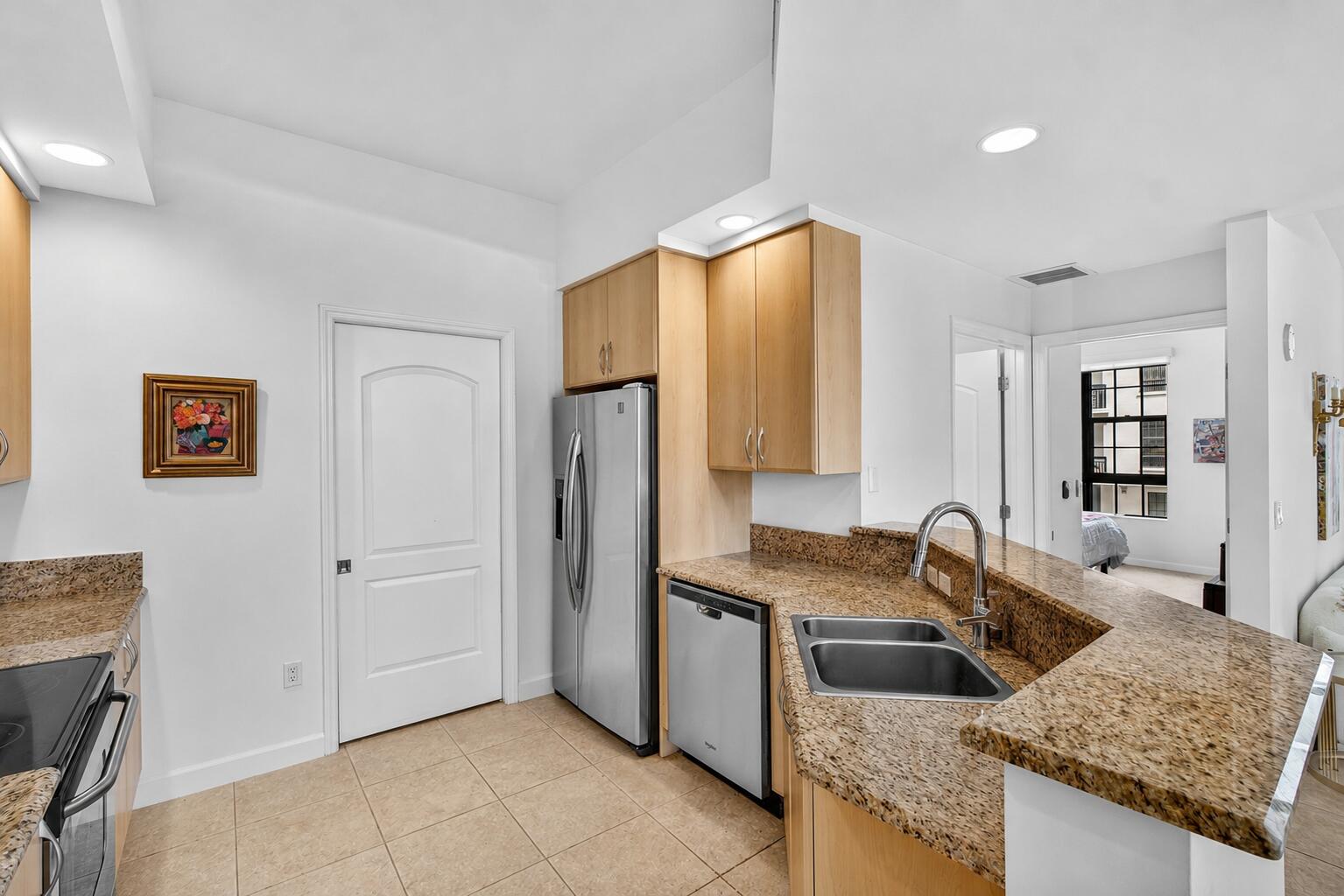 801 S Olive #1119, West Palm Beach FL 33401