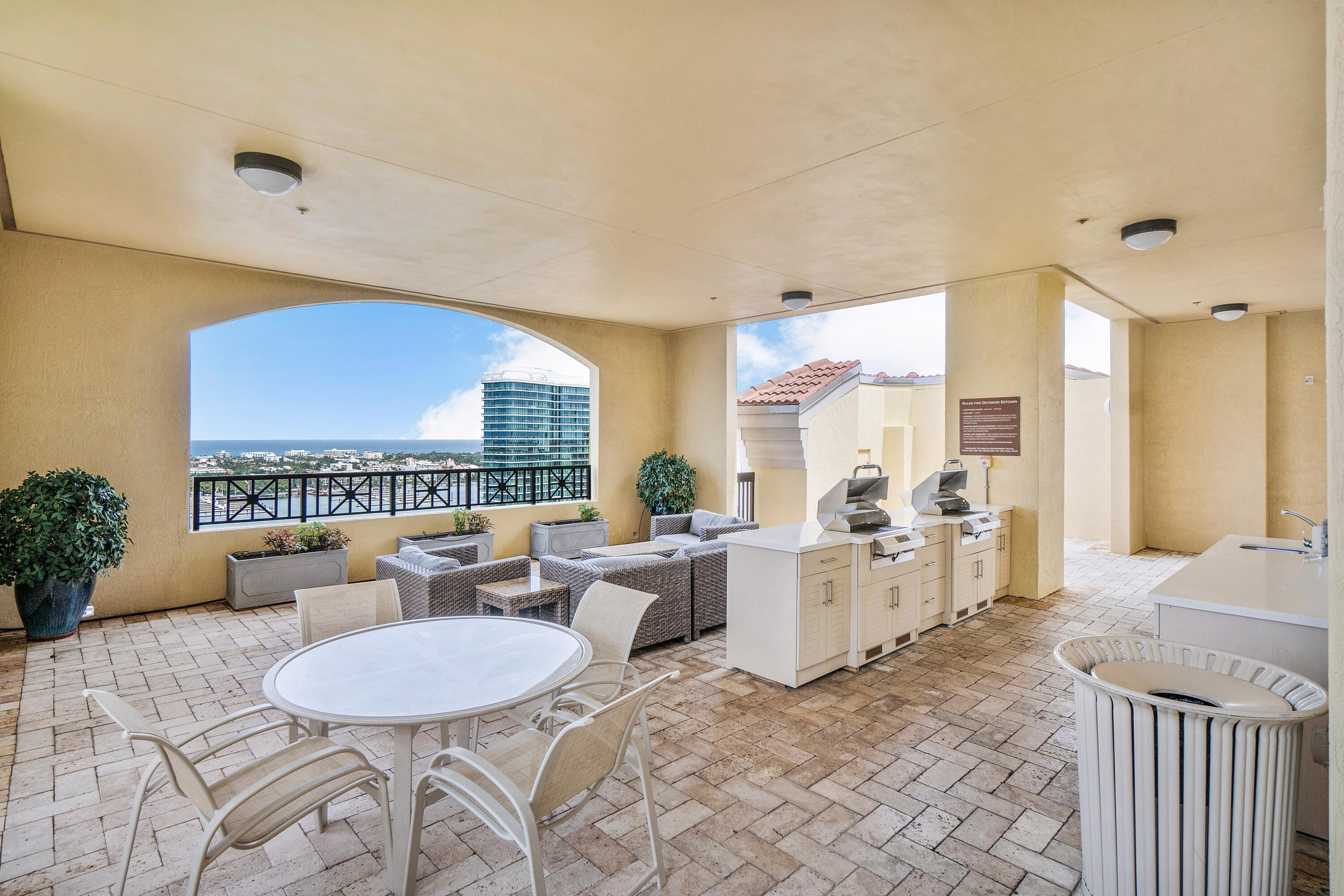 801 S Olive #1119, West Palm Beach FL 33401