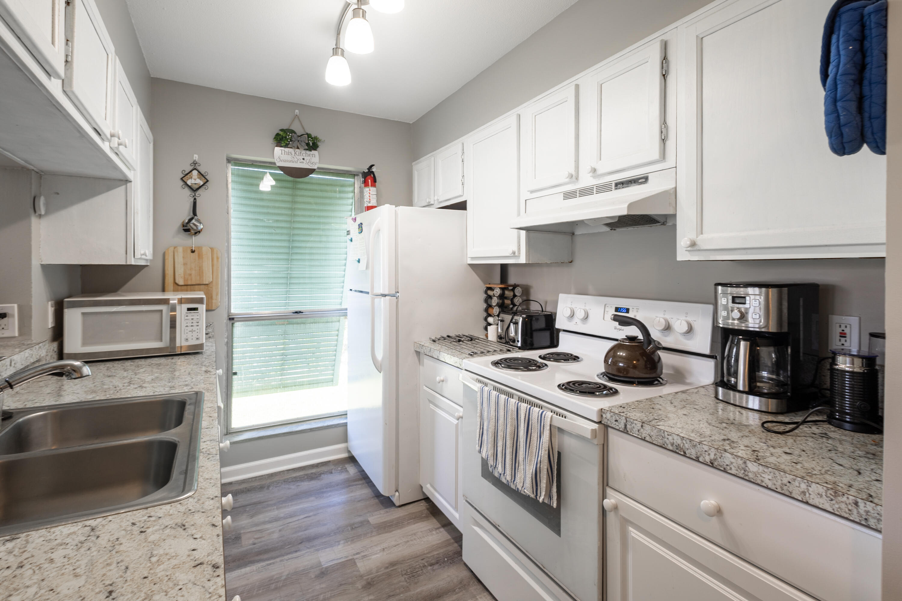 184 Cypress Point #184, Palm Beach Gardens FL 33418