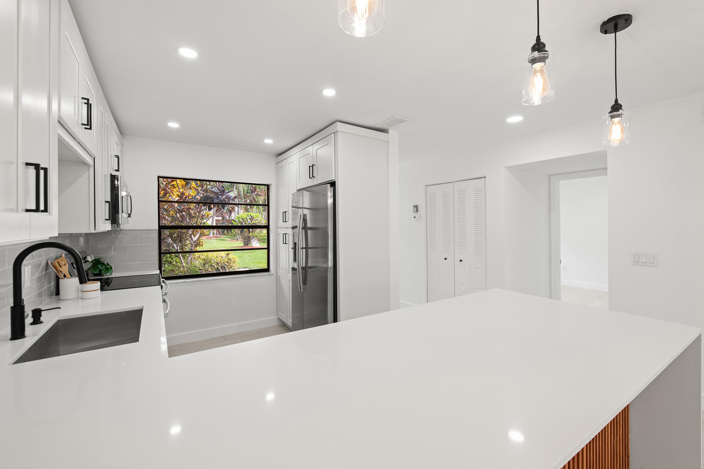 9293 Vista Del Lago #15c, Boca Raton FL 33428
