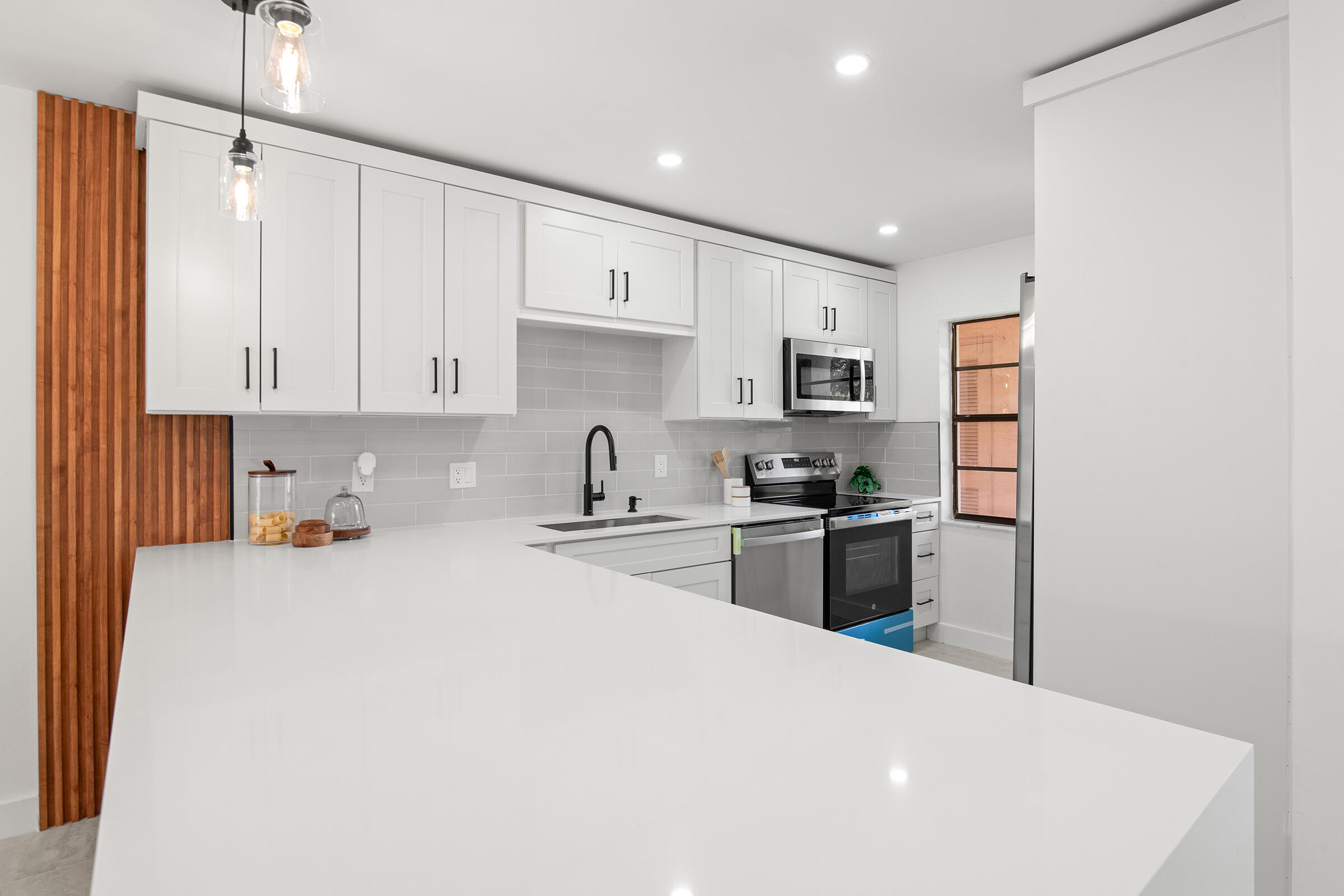 9293 Vista Del Lago #15c, Boca Raton FL 33428