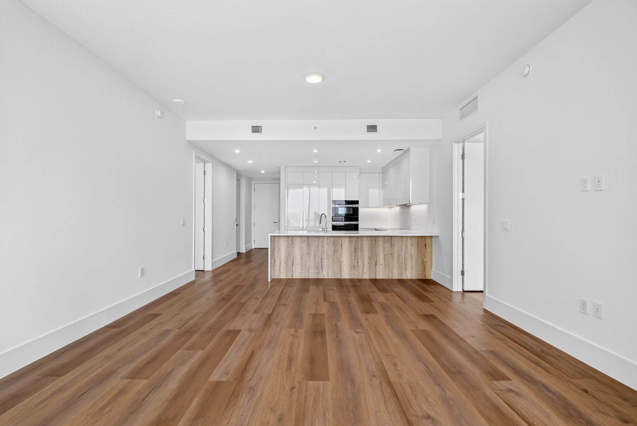 220 Lake Shore #1511, Lake Park FL 33403