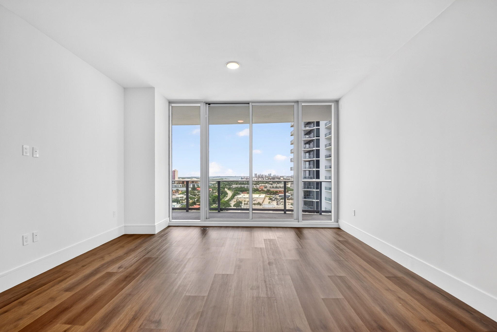 220 Lake Shore #1511, Lake Park FL 33403