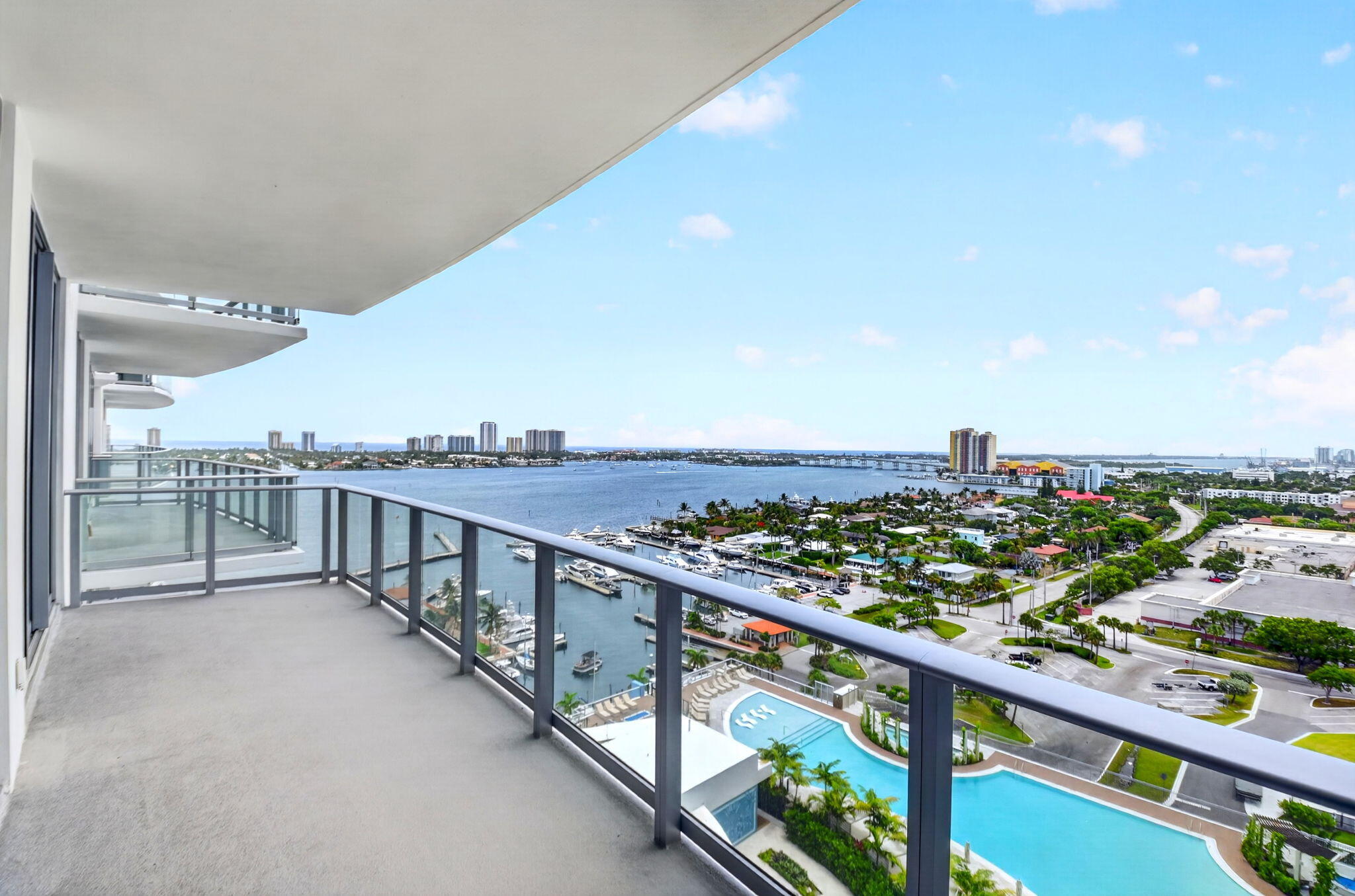 220 Lake Shore #1511, Lake Park FL 33403