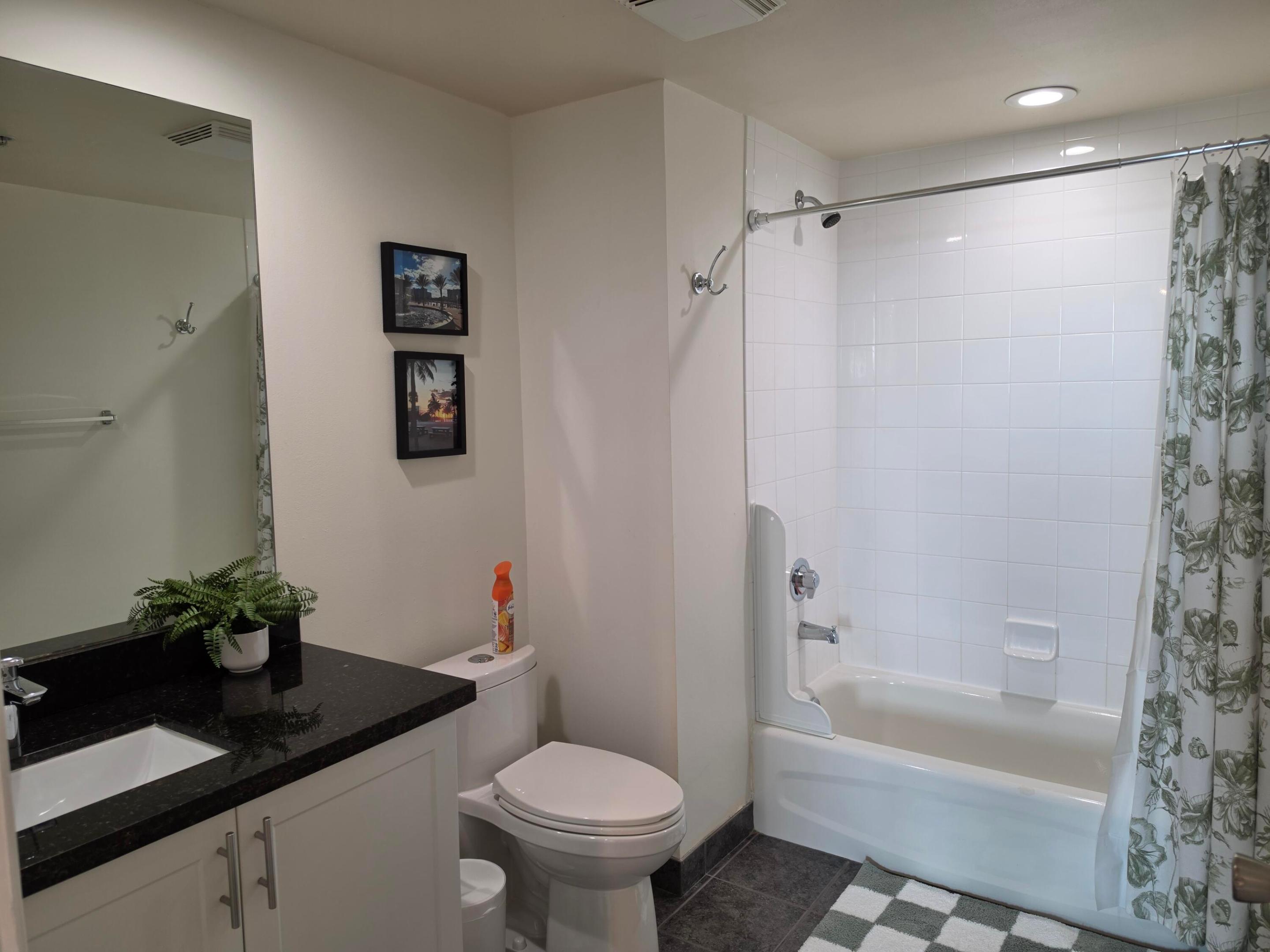 110 N Federal #818, Fort Lauderdale FL 33301