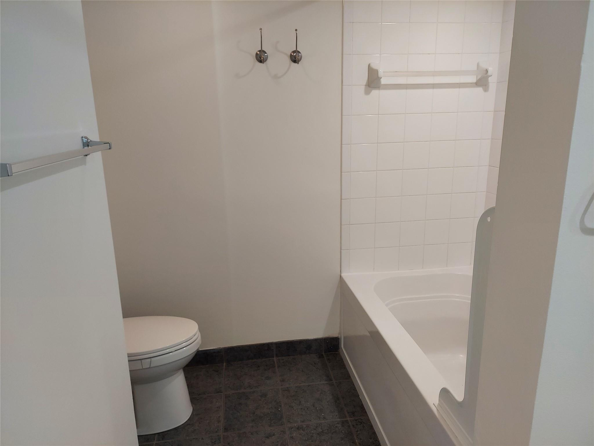 110 N Federal #818, Fort Lauderdale FL 33301