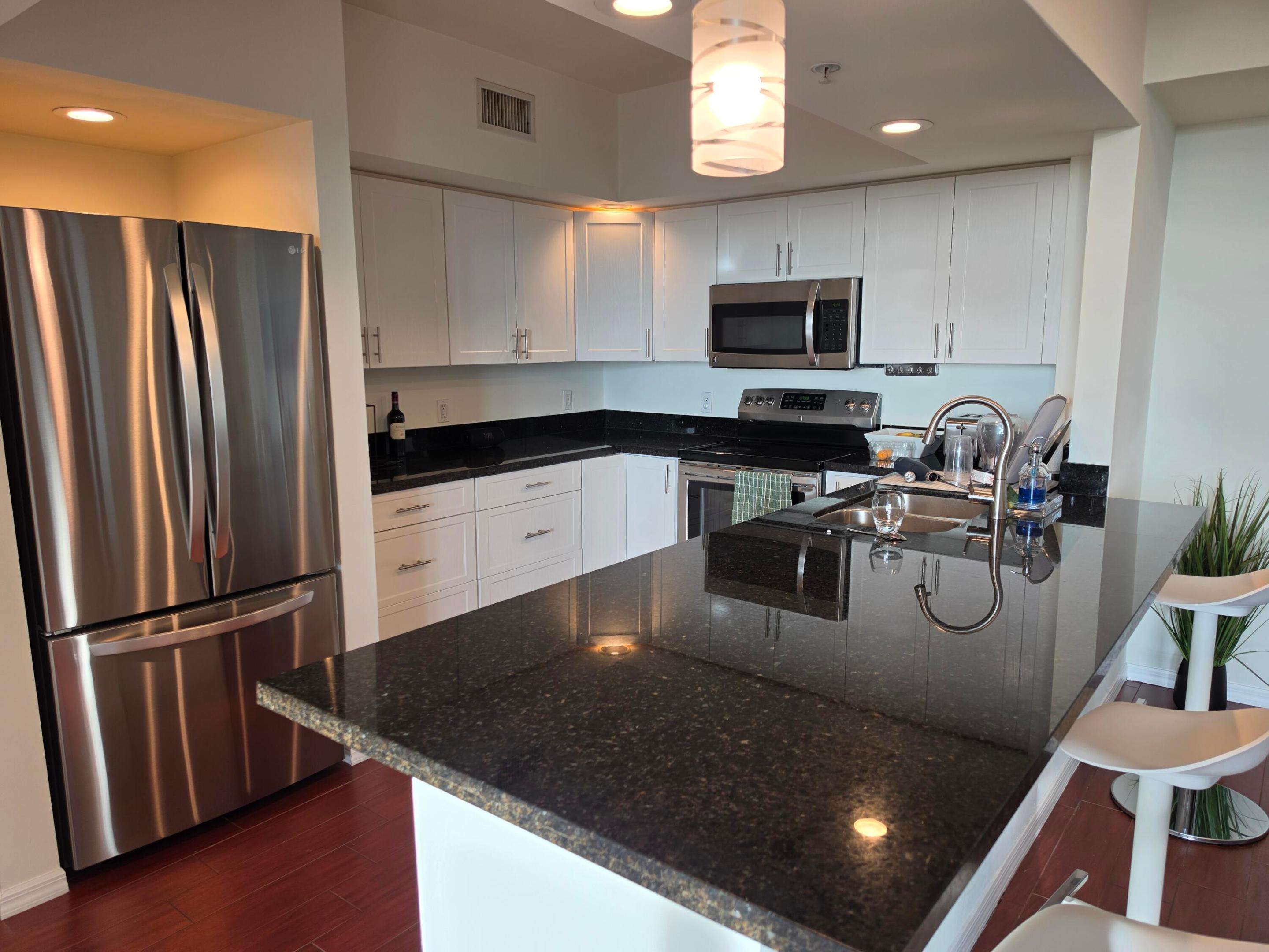 110 N Federal #818, Fort Lauderdale FL 33301