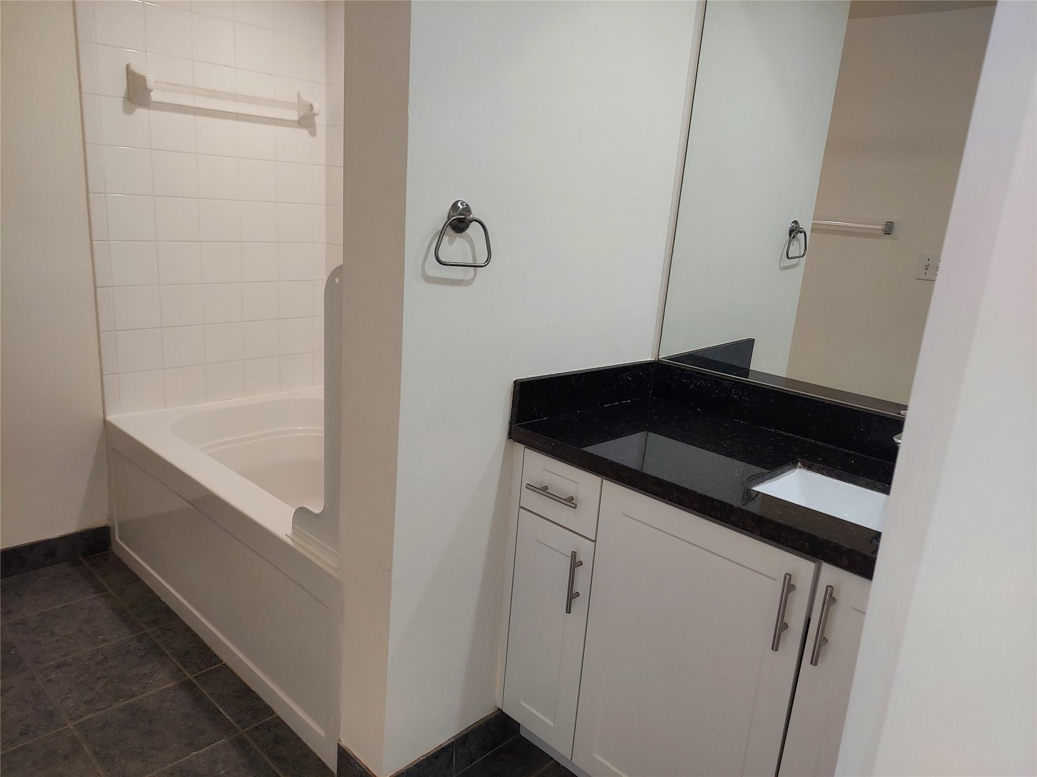 110 N Federal #818, Fort Lauderdale FL 33301