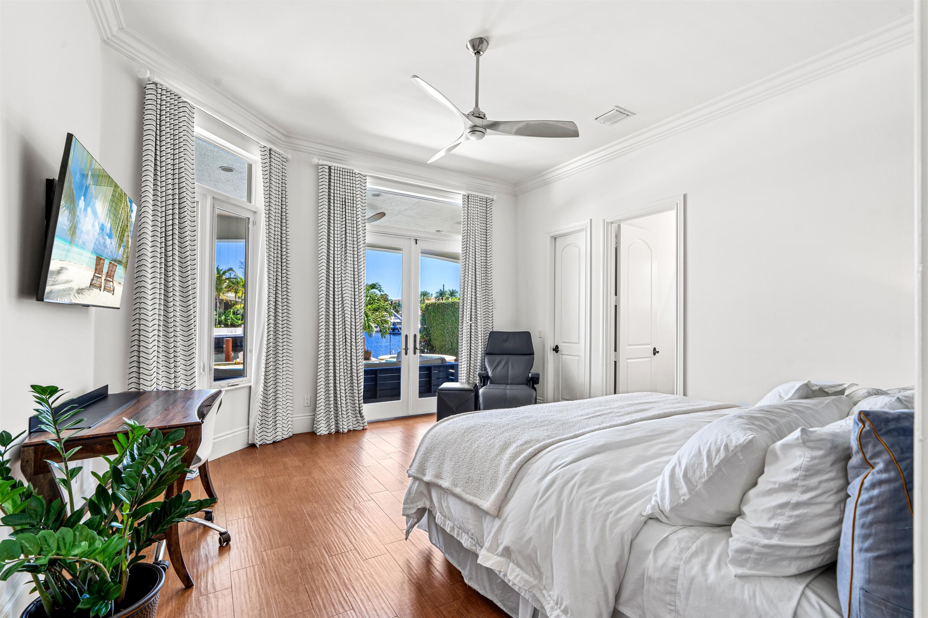 2320 NE 34th, Lighthouse Point FL 33064