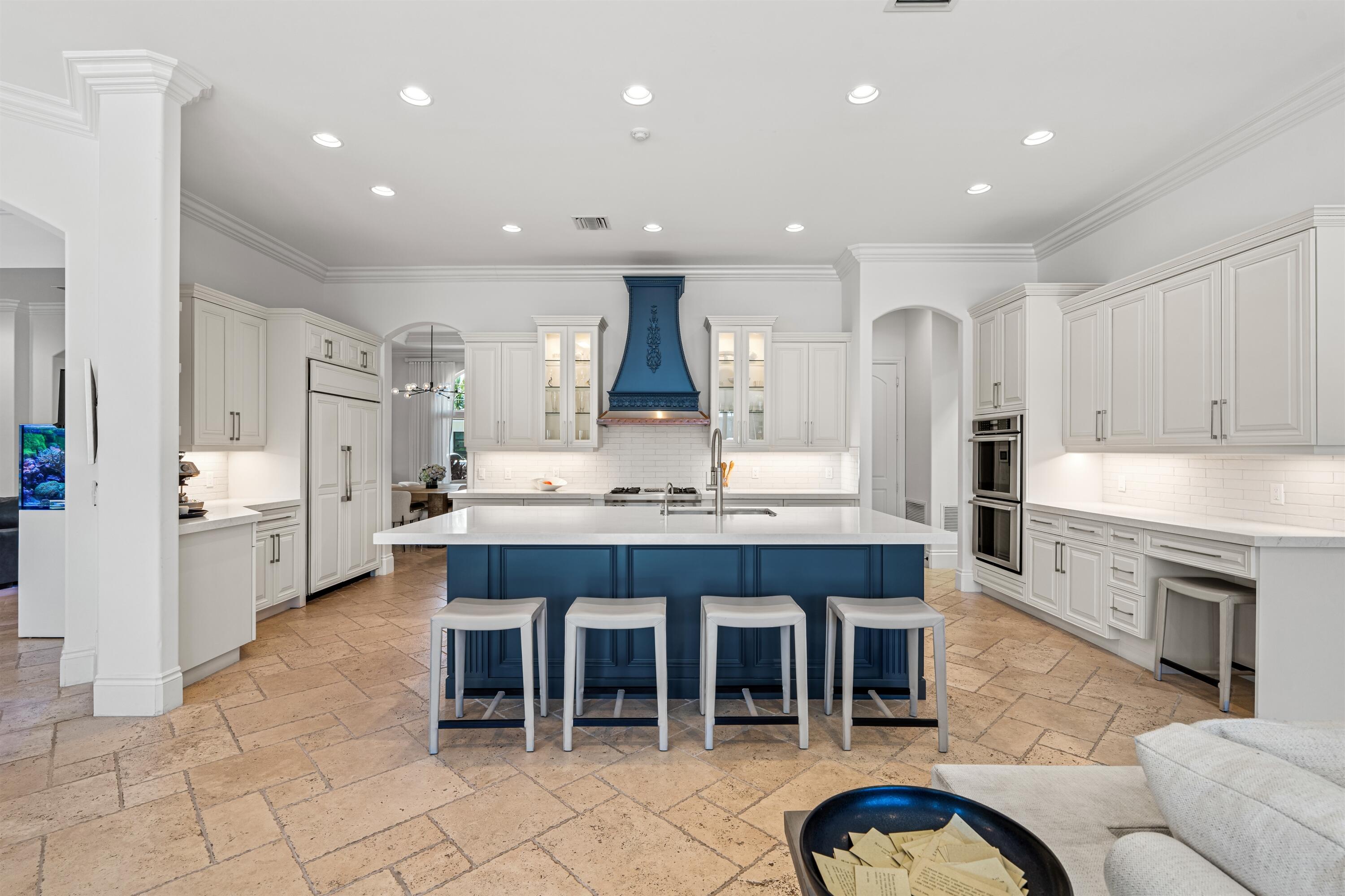 2320 NE 34th, Lighthouse Point FL 33064