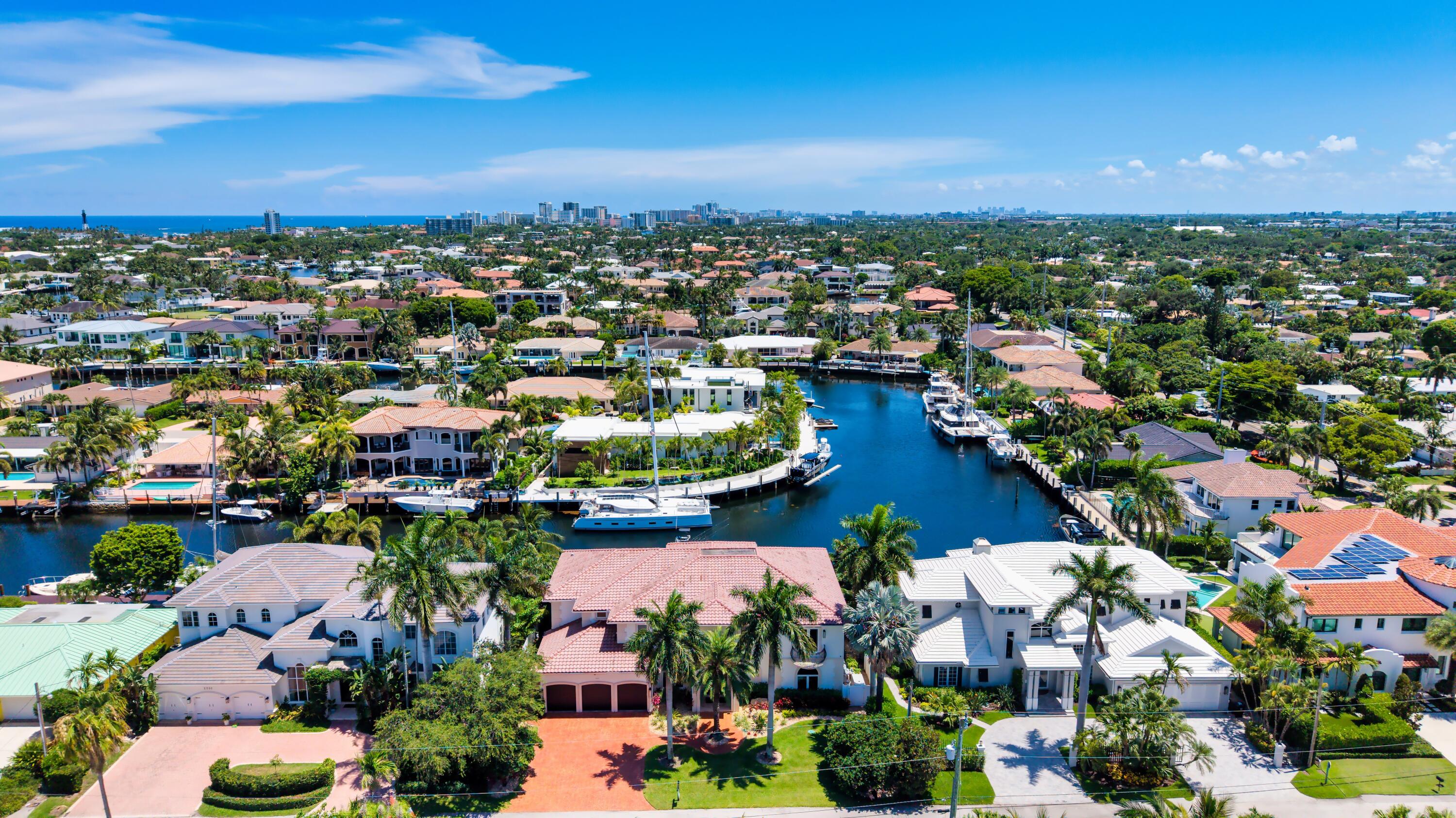 2320 NE 34th, Lighthouse Point FL 33064