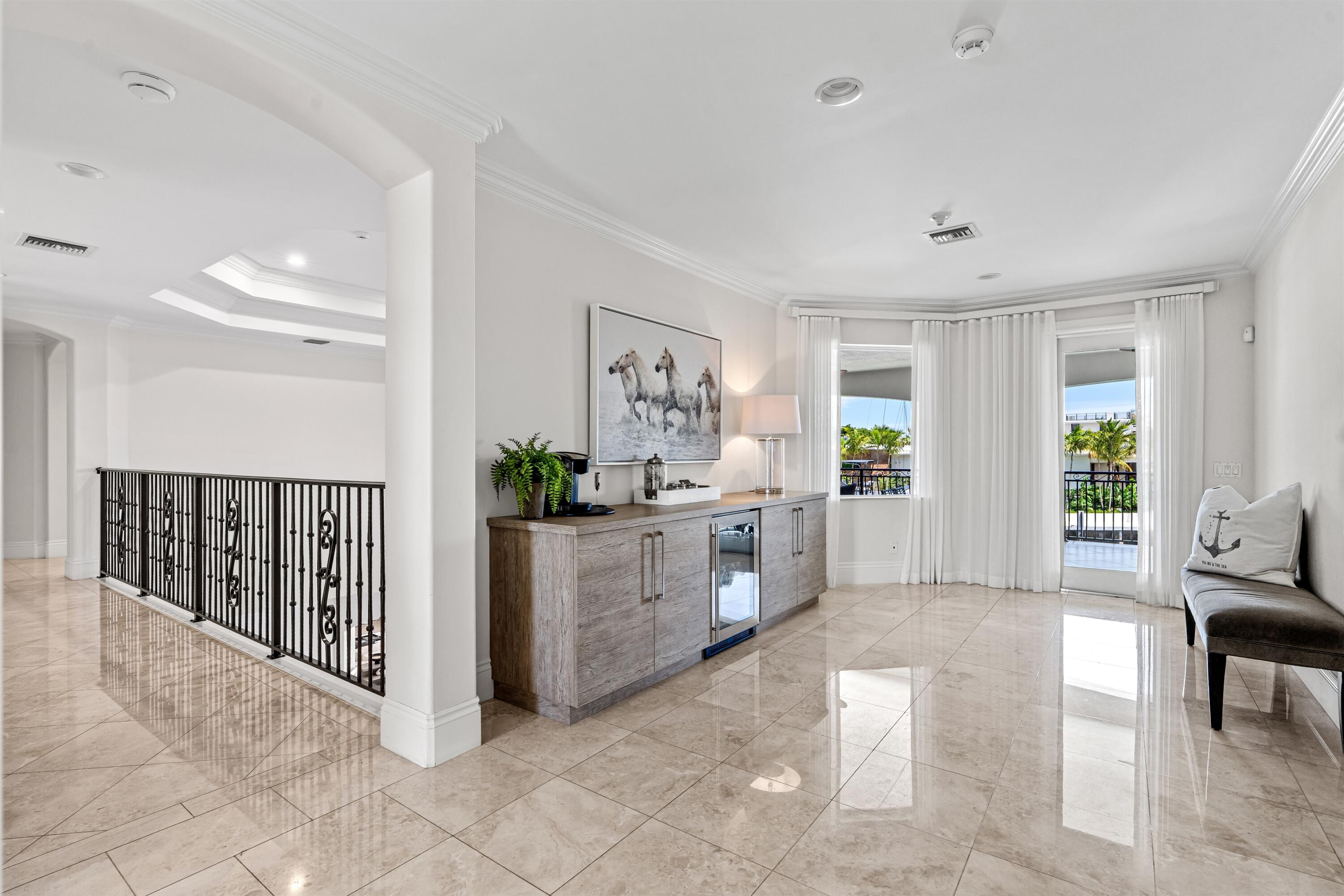 2320 NE 34th, Lighthouse Point FL 33064
