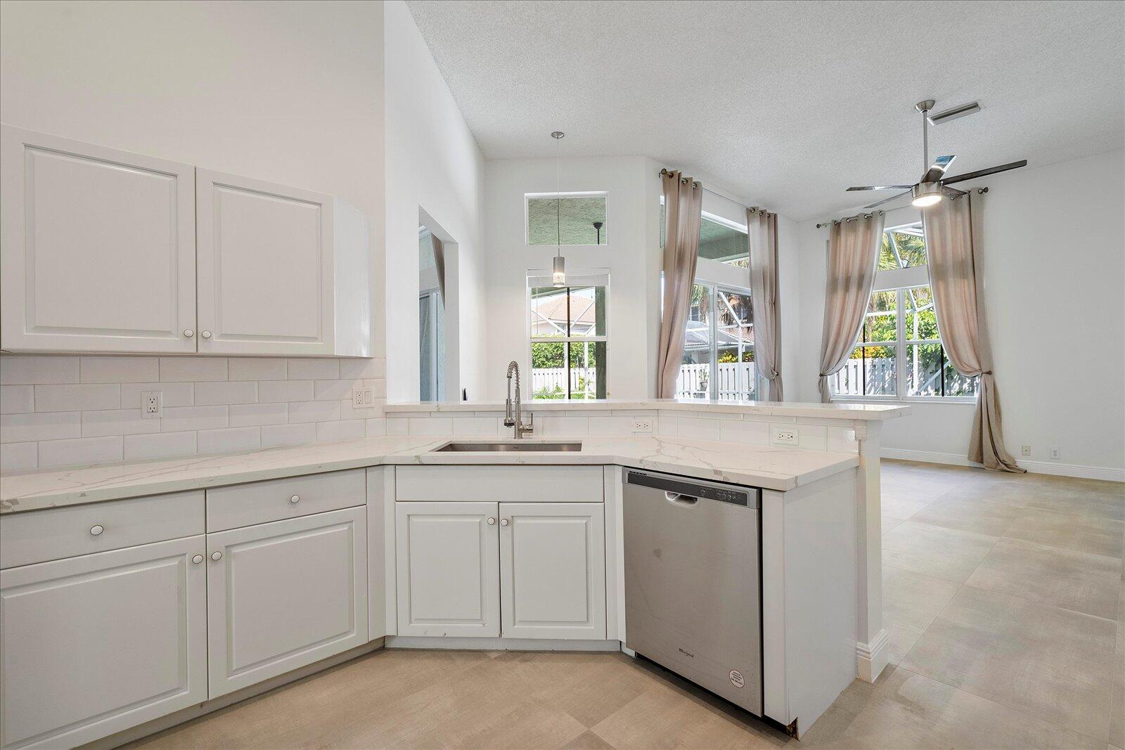970 Greenwood, Weston FL 33327