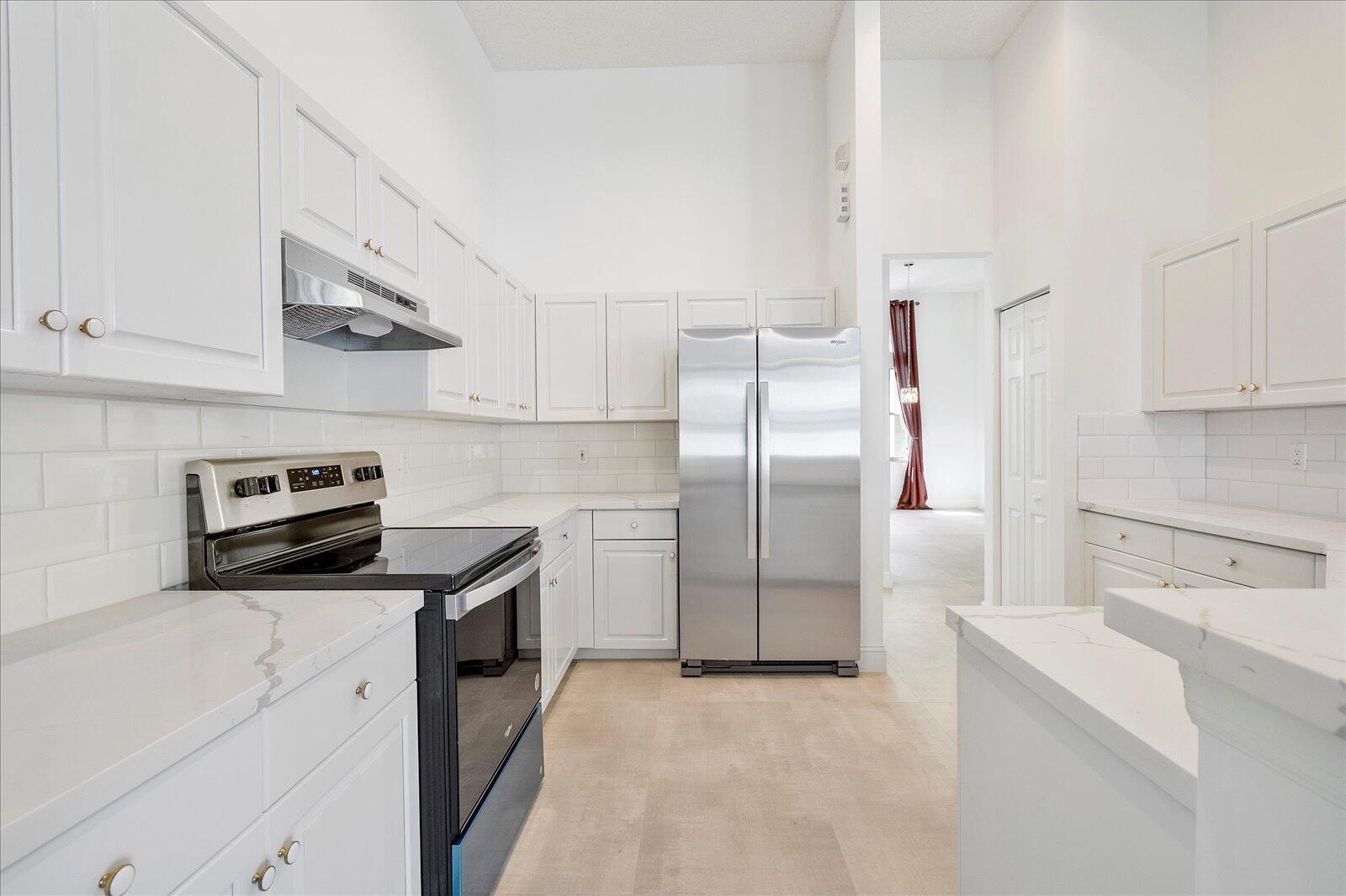 970 Greenwood, Weston FL 33327