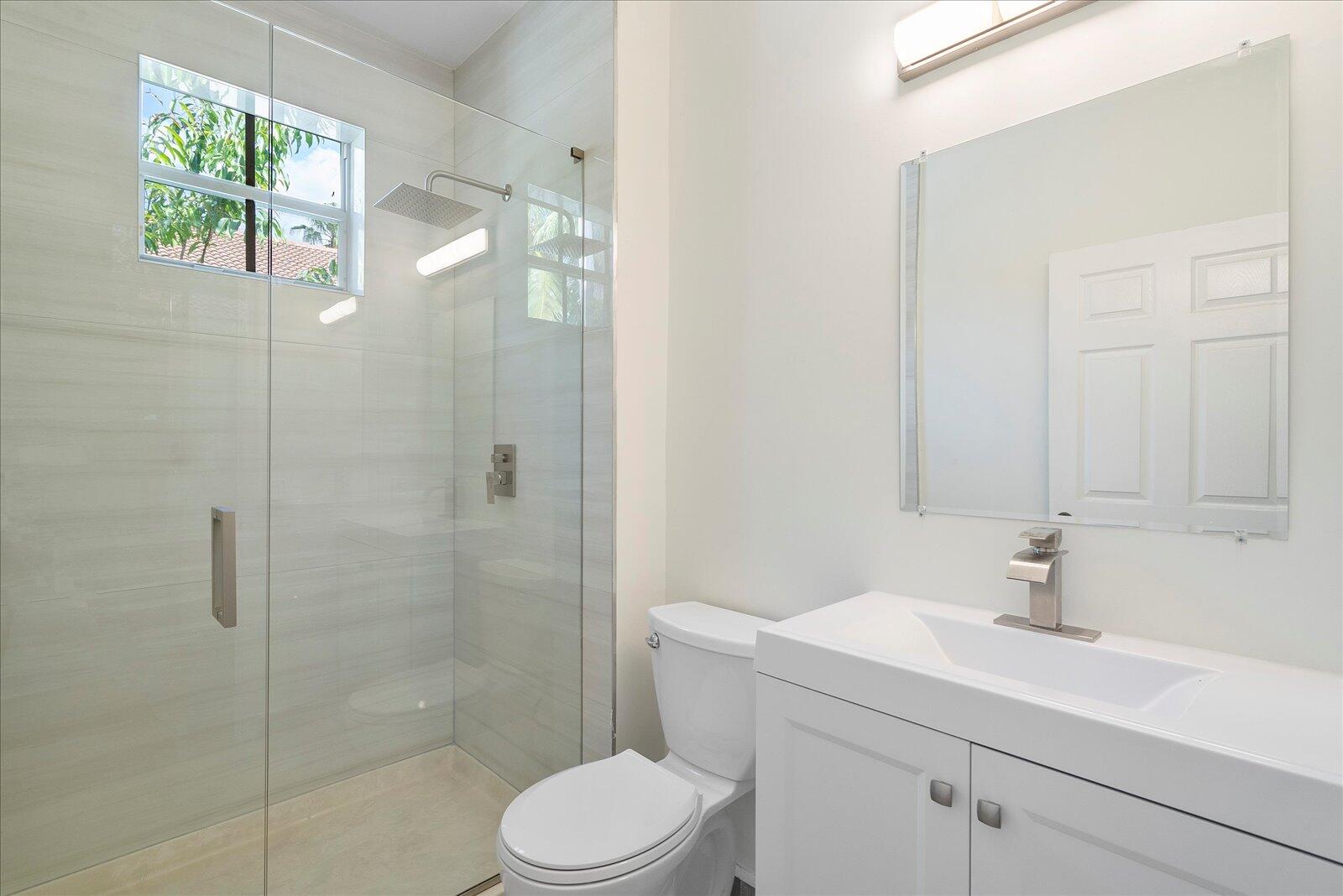 970 Greenwood, Weston FL 33327