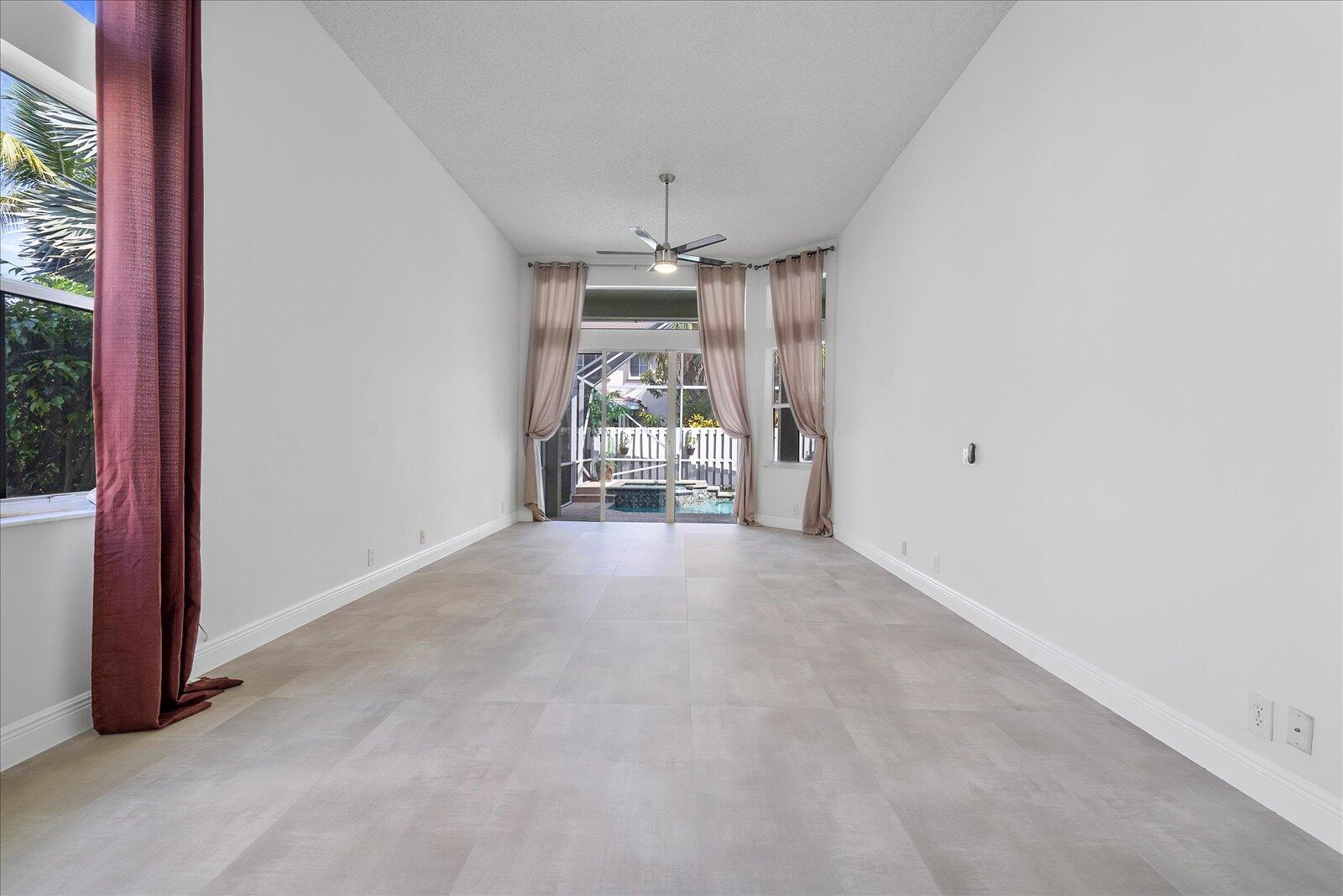 970 Greenwood, Weston FL 33327