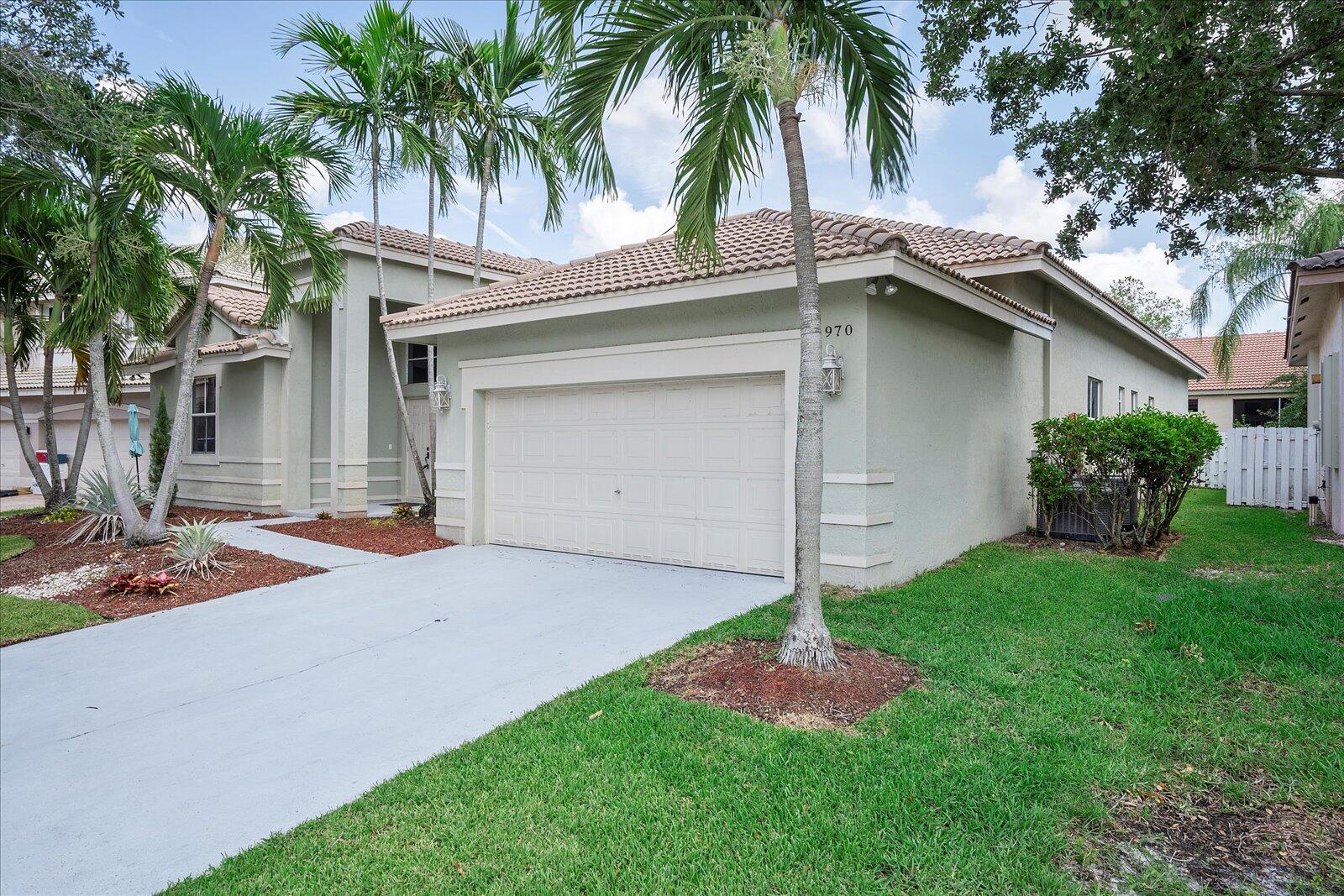 970 Greenwood, Weston FL 33327