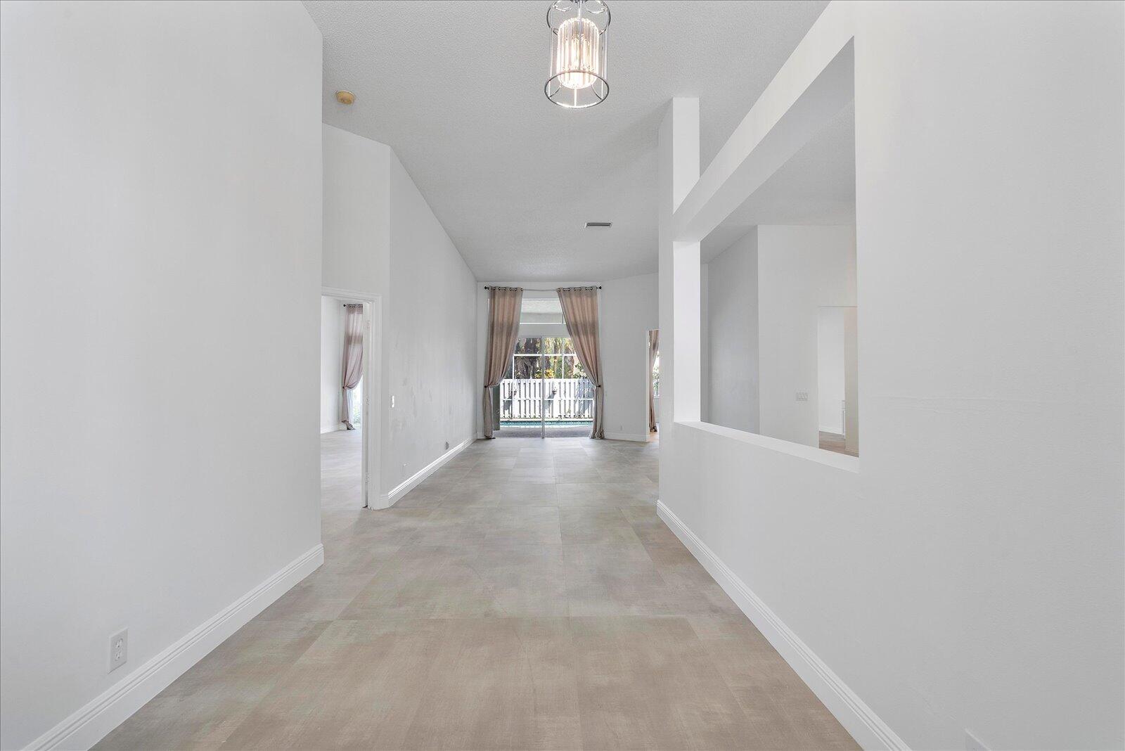 970 Greenwood, Weston FL 33327