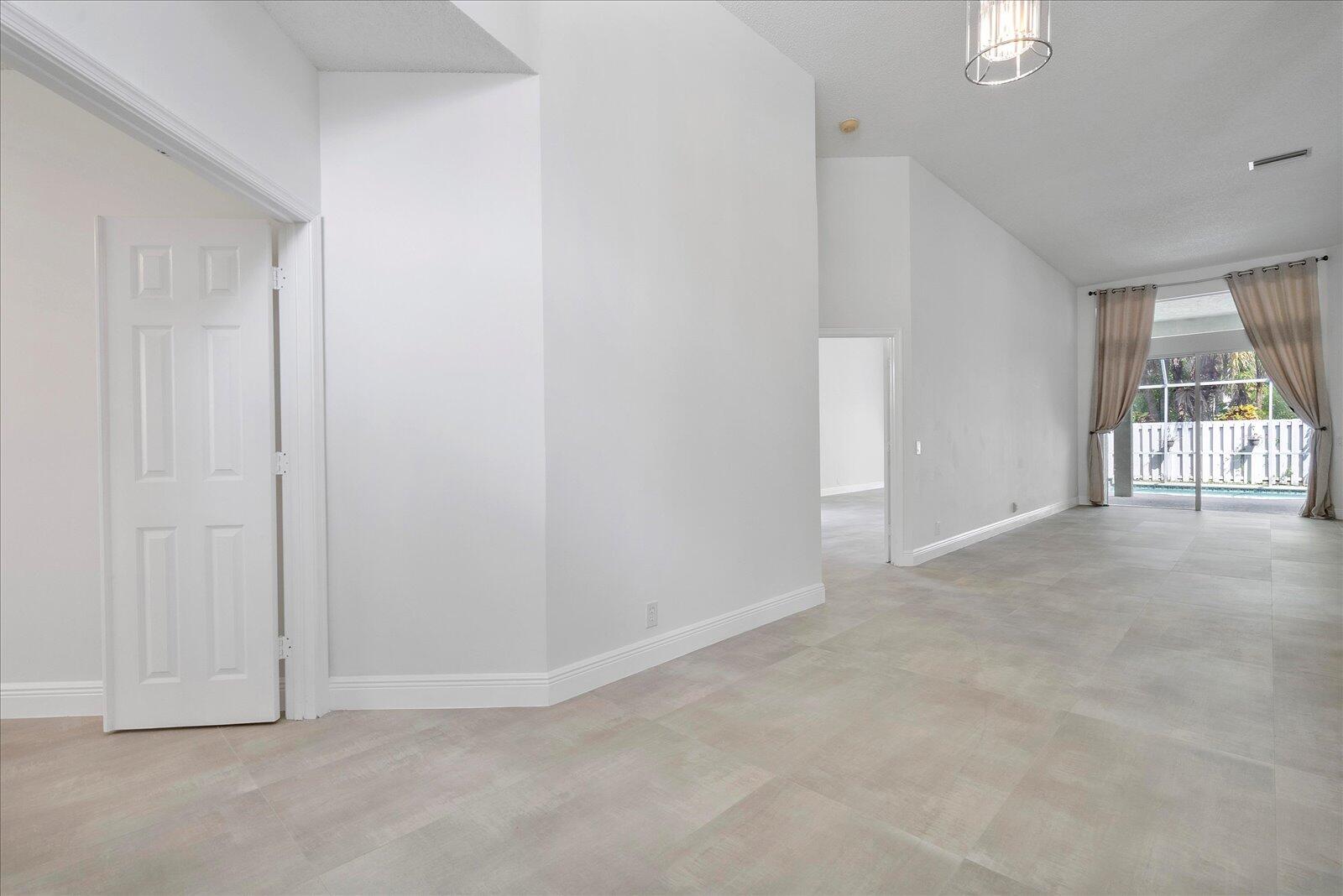 970 Greenwood, Weston FL 33327