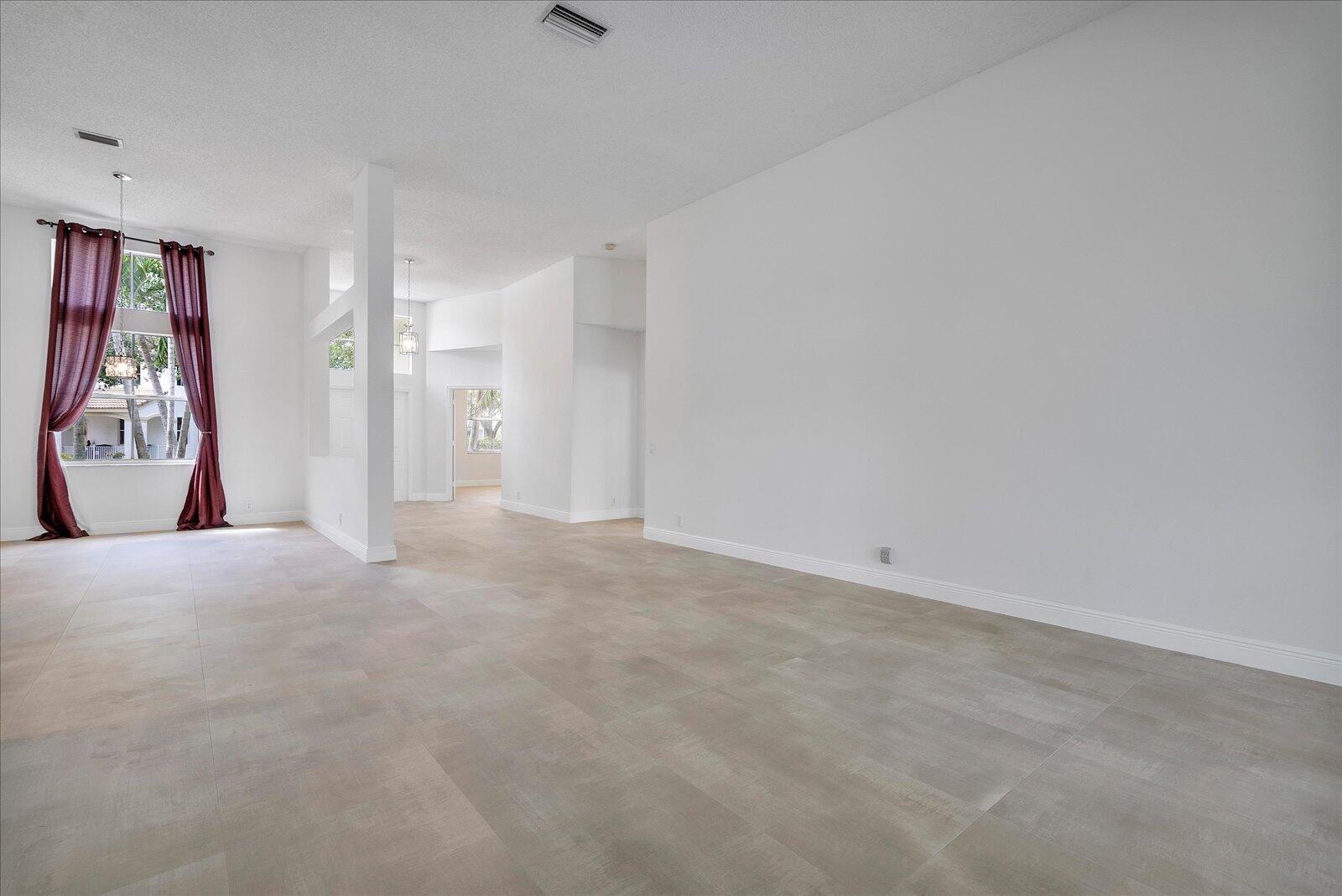970 Greenwood, Weston FL 33327