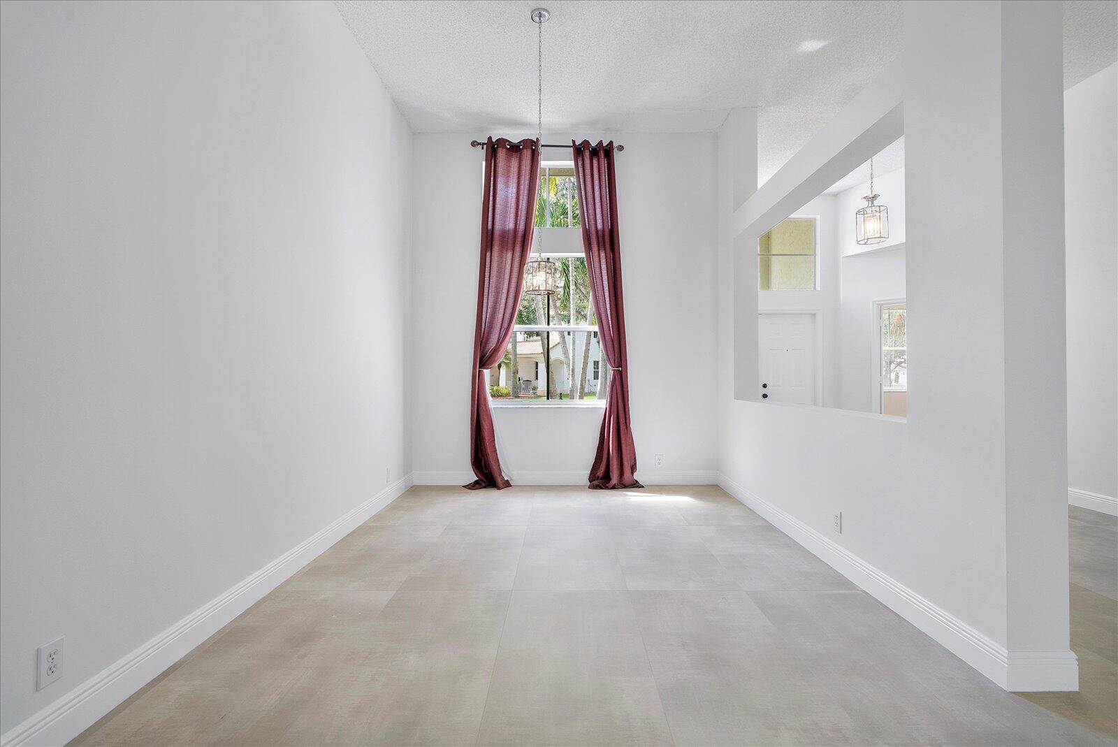 970 Greenwood, Weston FL 33327