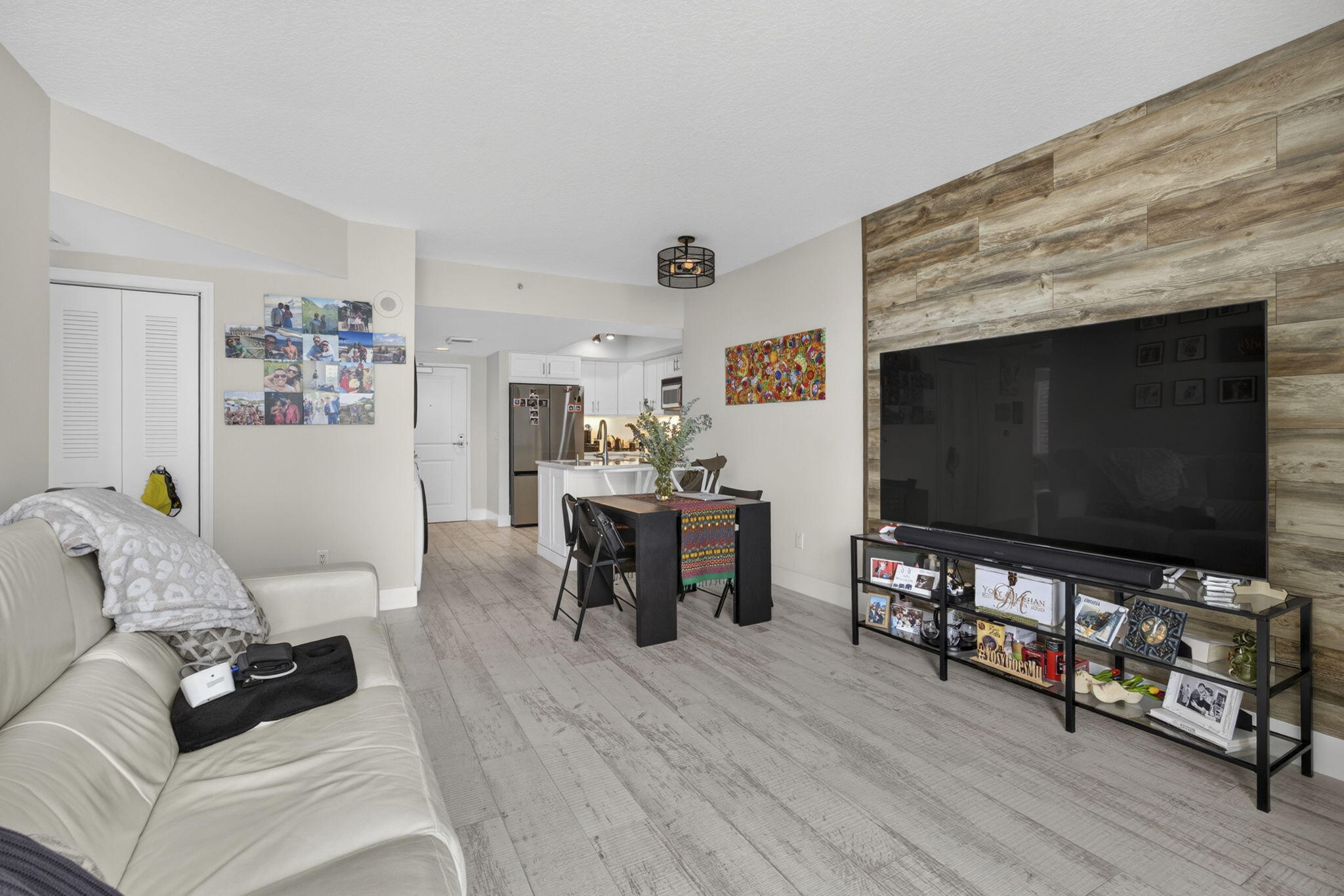 403 S Sapodilla #502, West Palm Beach FL 33401