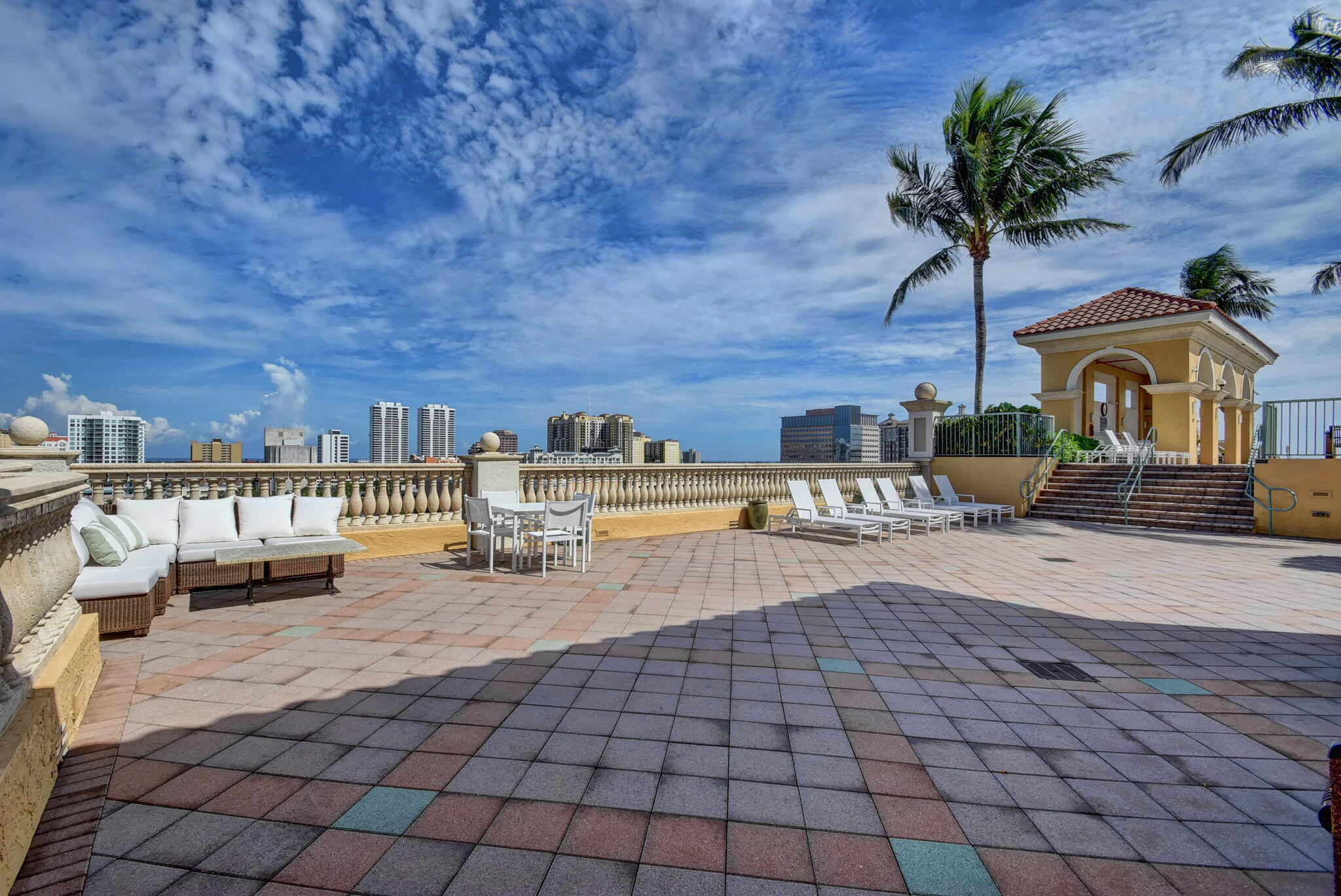 403 S Sapodilla #502, West Palm Beach FL 33401