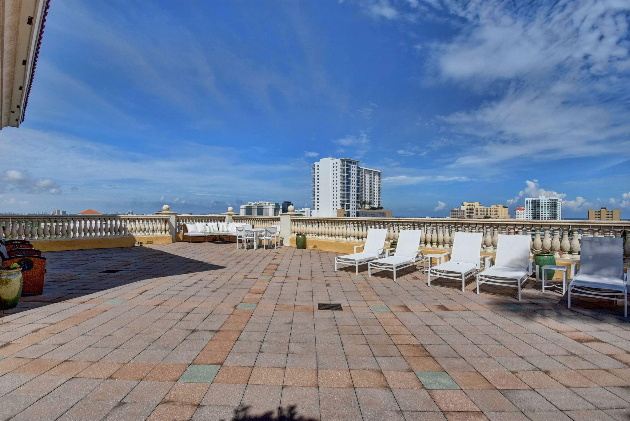 403 S Sapodilla #502, West Palm Beach FL 33401