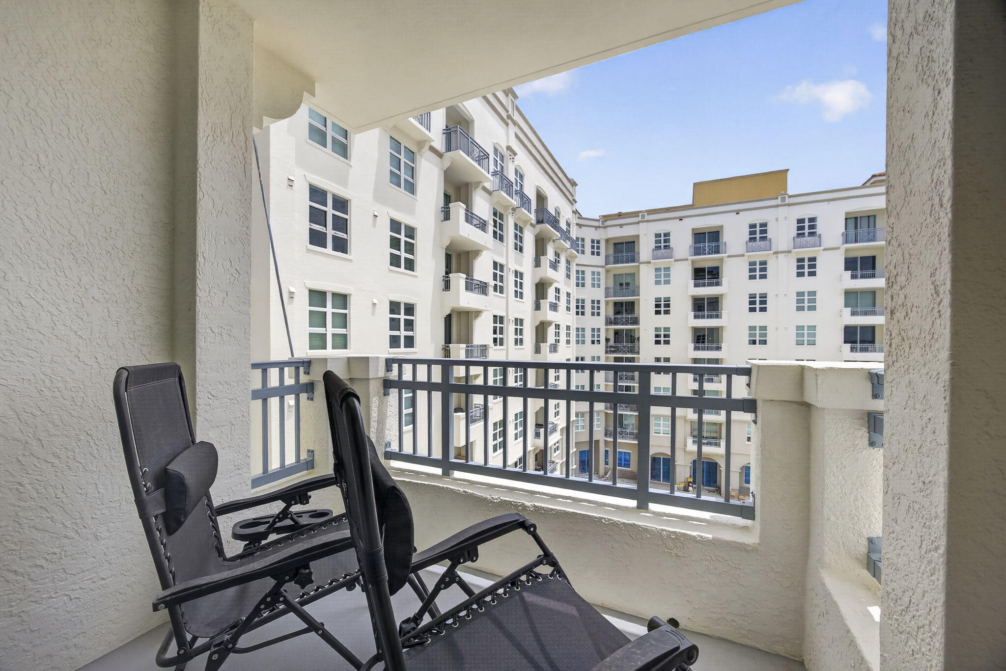 403 S Sapodilla #502, West Palm Beach FL 33401