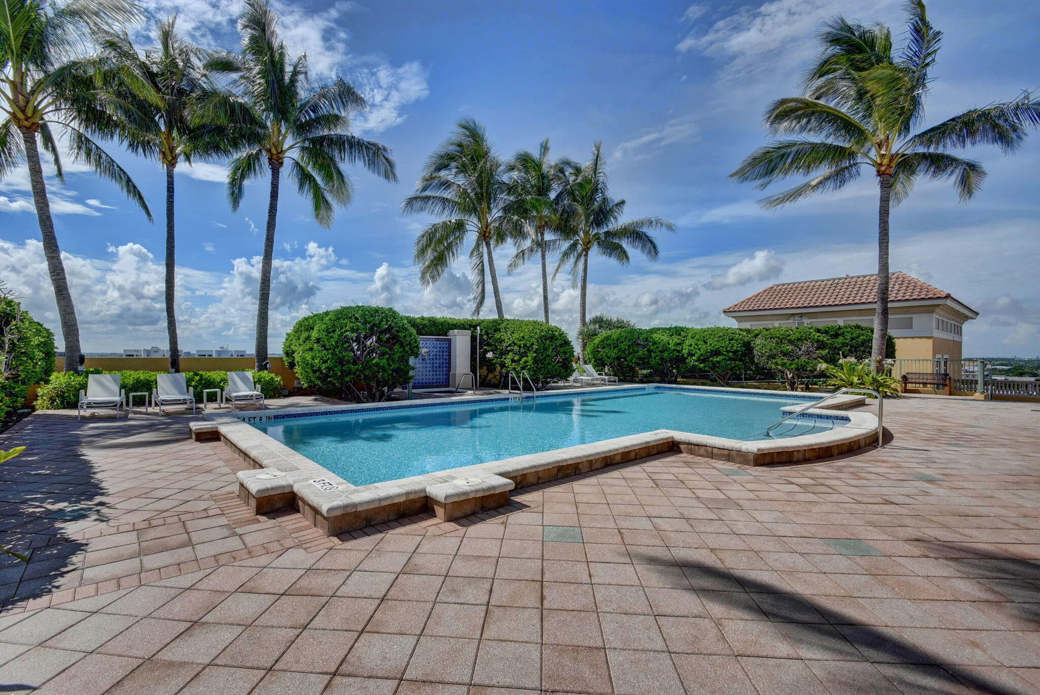 403 S Sapodilla #502, West Palm Beach FL 33401