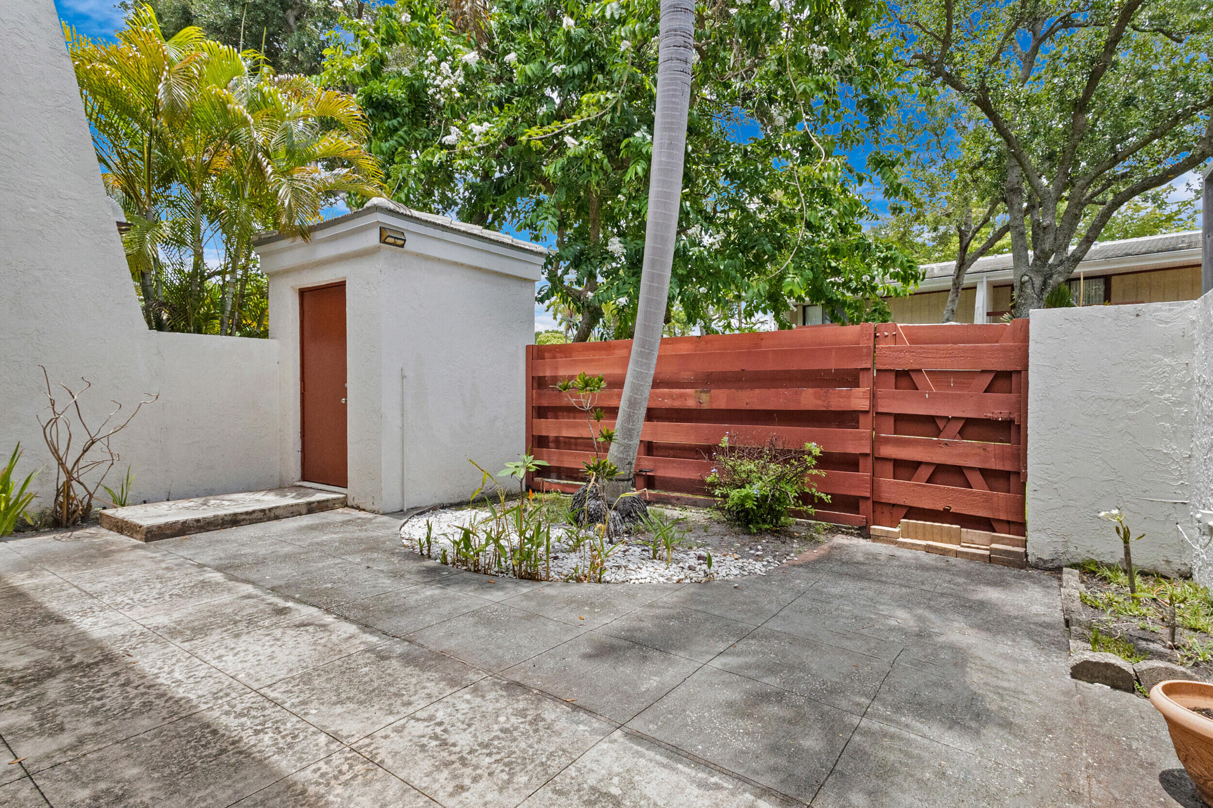 3015 Oaktree #Unit 277, Hollywood FL 33021