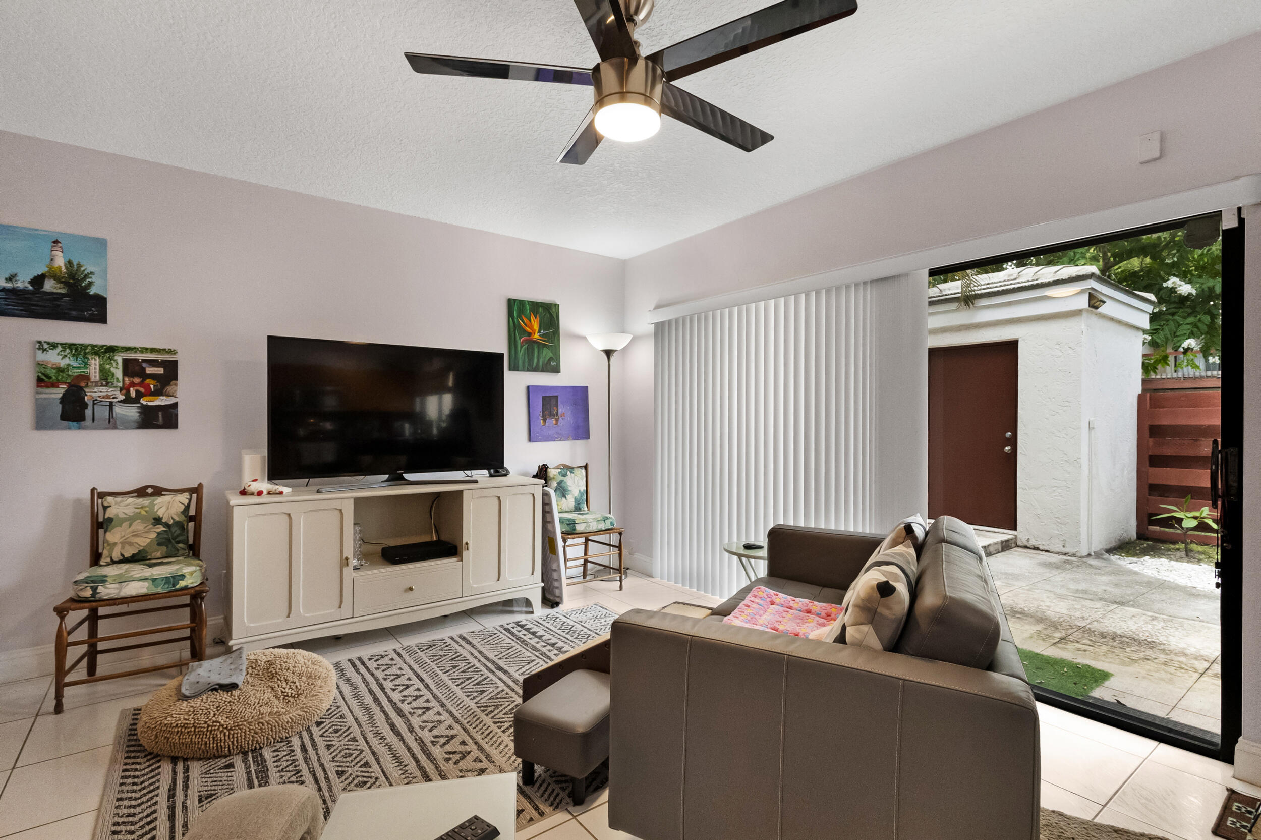 3015 Oaktree #Unit 277, Hollywood FL 33021