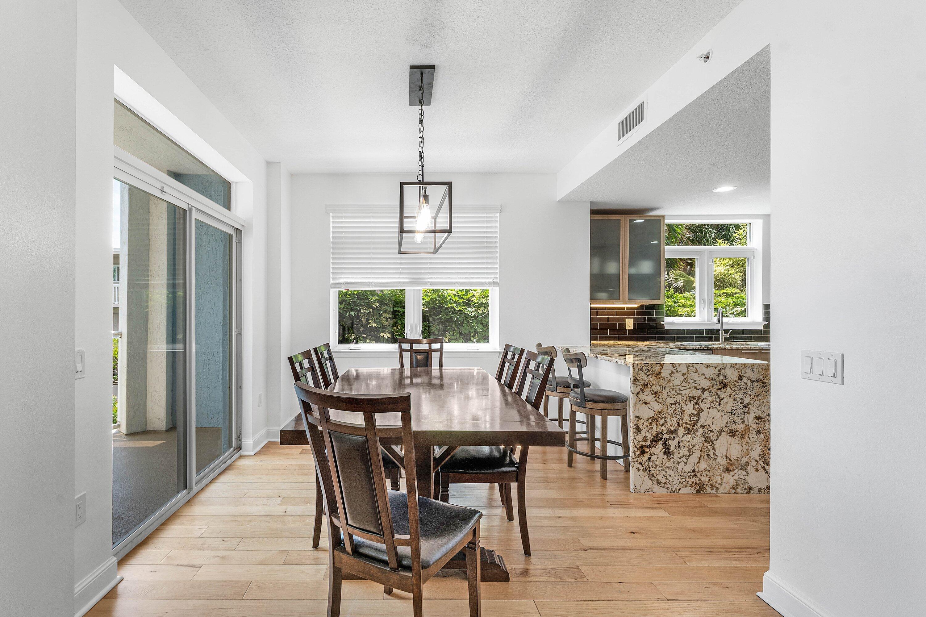 309 E Ocean #103, Lantana FL 33462