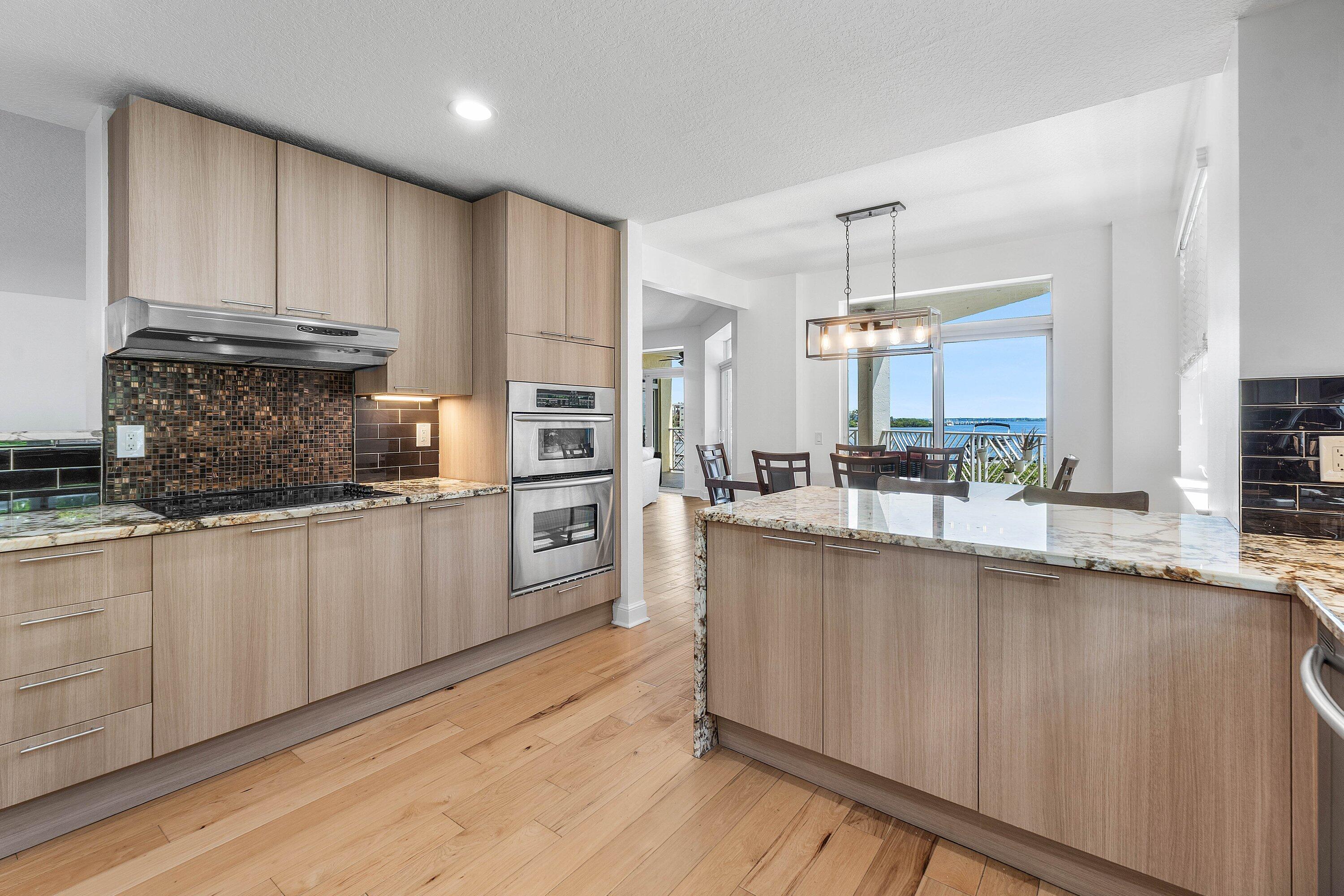 309 E Ocean #103, Lantana FL 33462