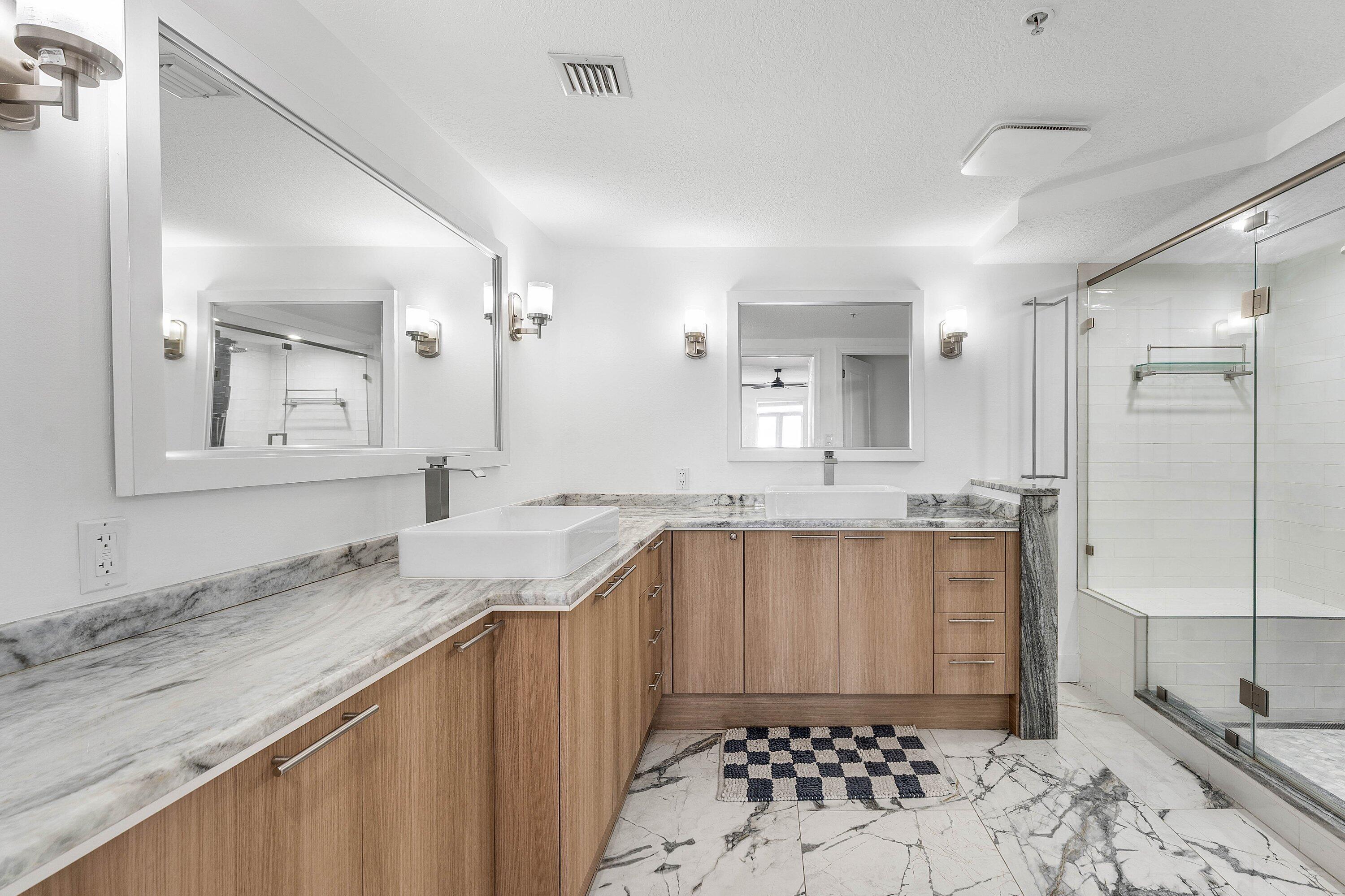 309 E Ocean #103, Lantana FL 33462