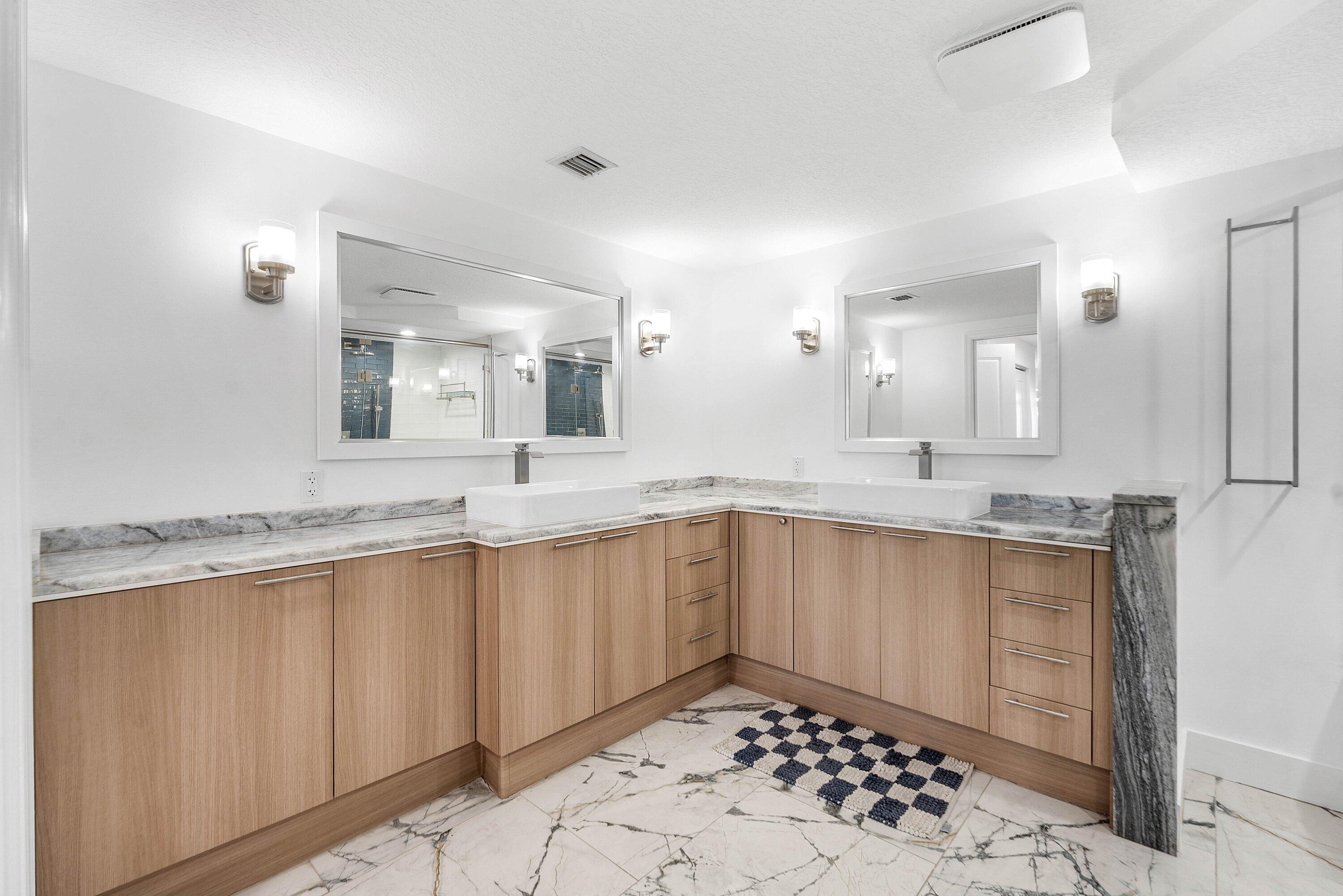 309 E Ocean #103, Lantana FL 33462